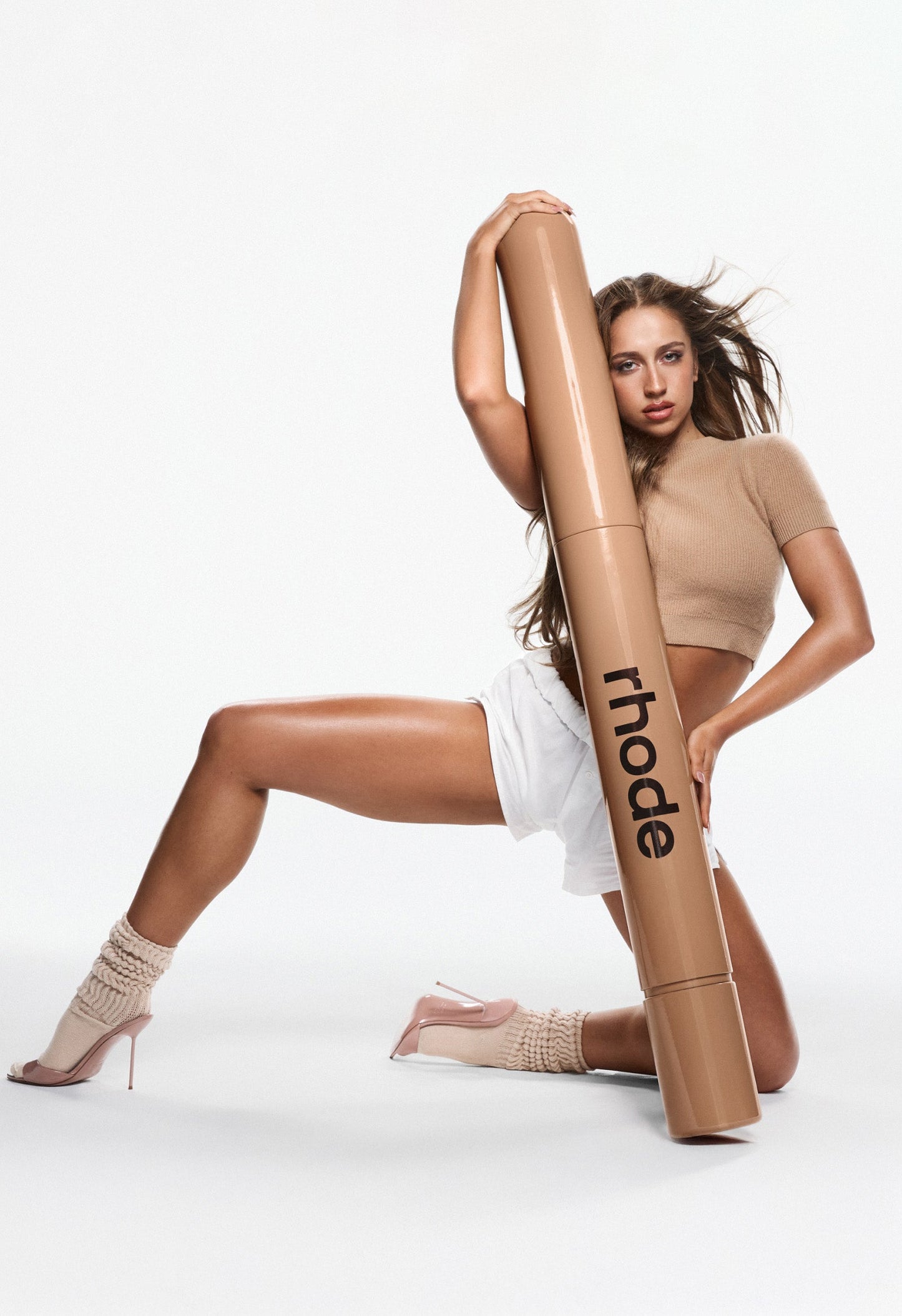 peptide lip shape lunge