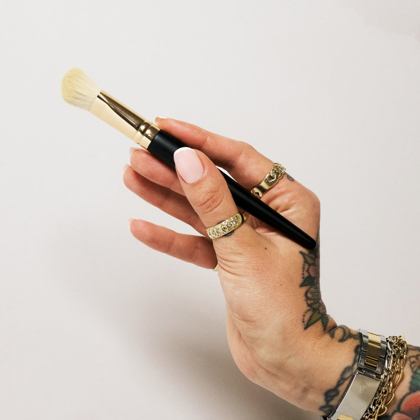 115 Sculpted Complexion Brush