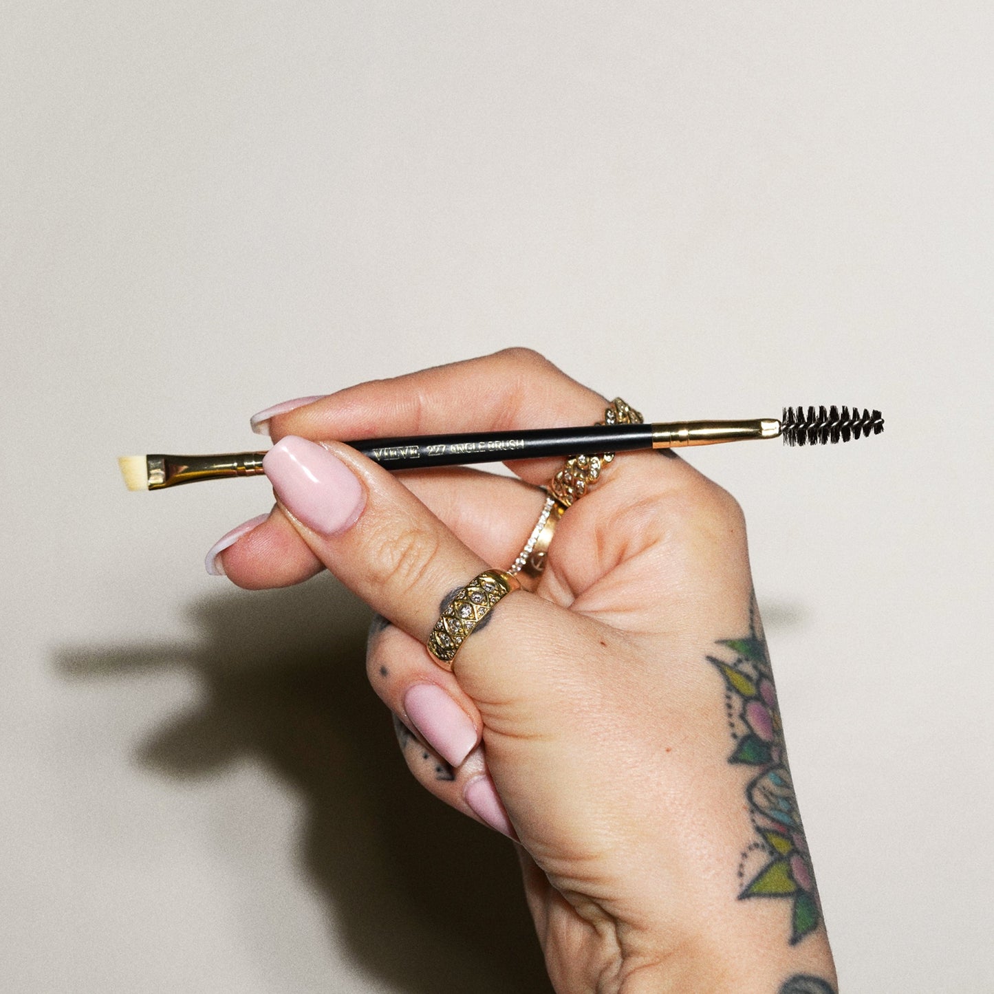 227 Angle Brush