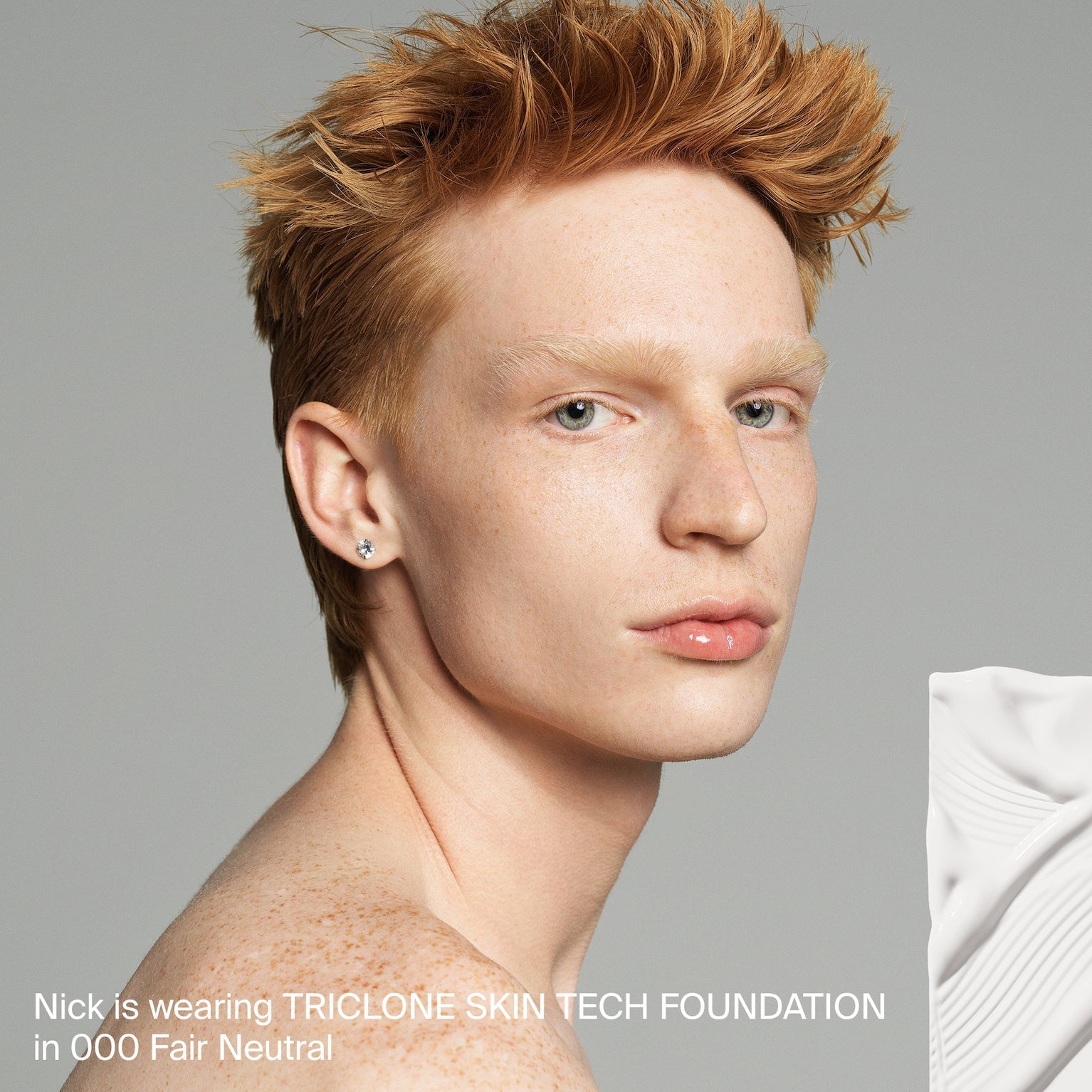 TRICLONE™ SKIN TECH MEDIUM COVERAGE FOUNDATION