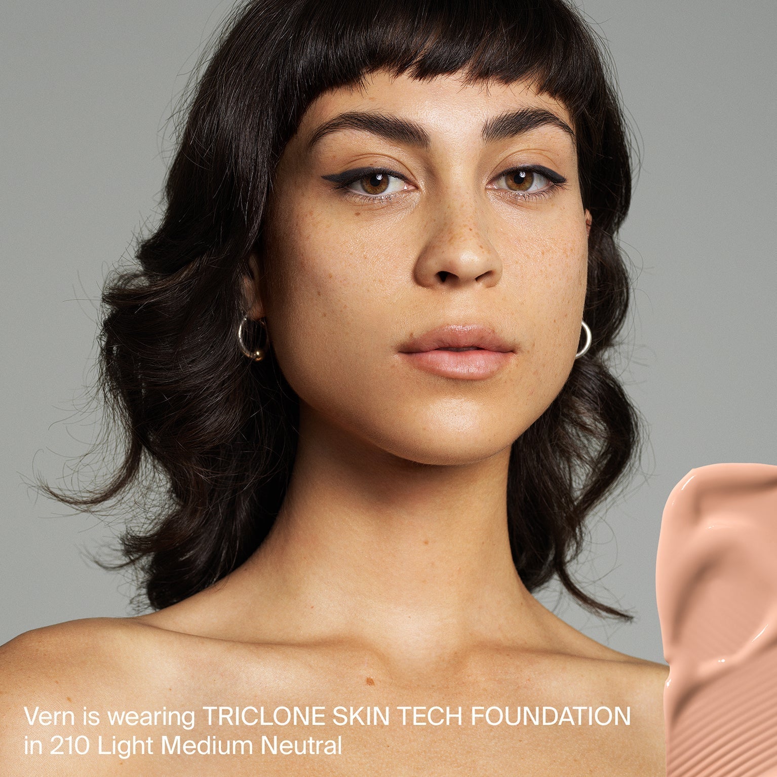 TRICLONE™ SKIN TECH MEDIUM COVERAGE FOUNDATION
