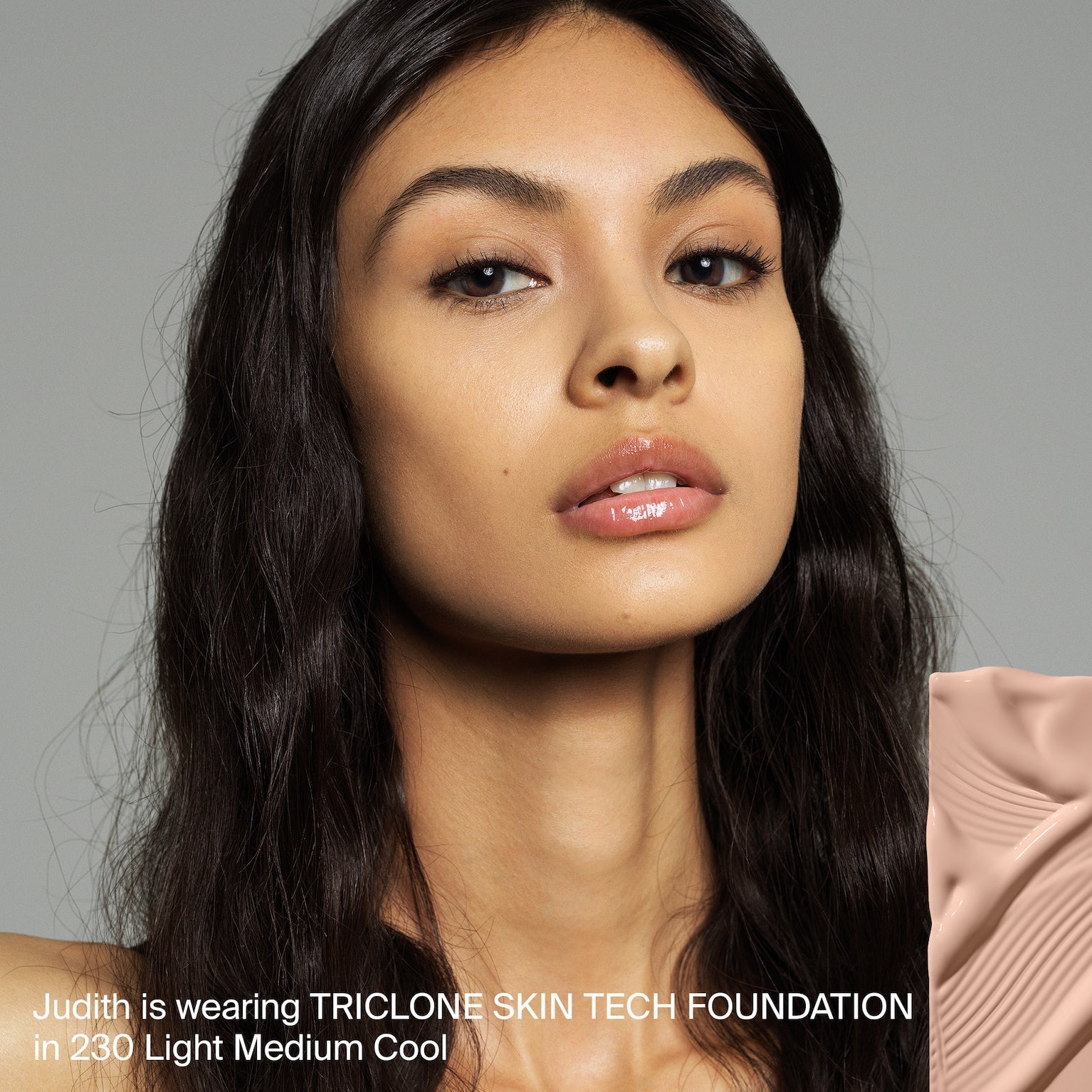 TRICLONE™ SKIN TECH MEDIUM COVERAGE FOUNDATION