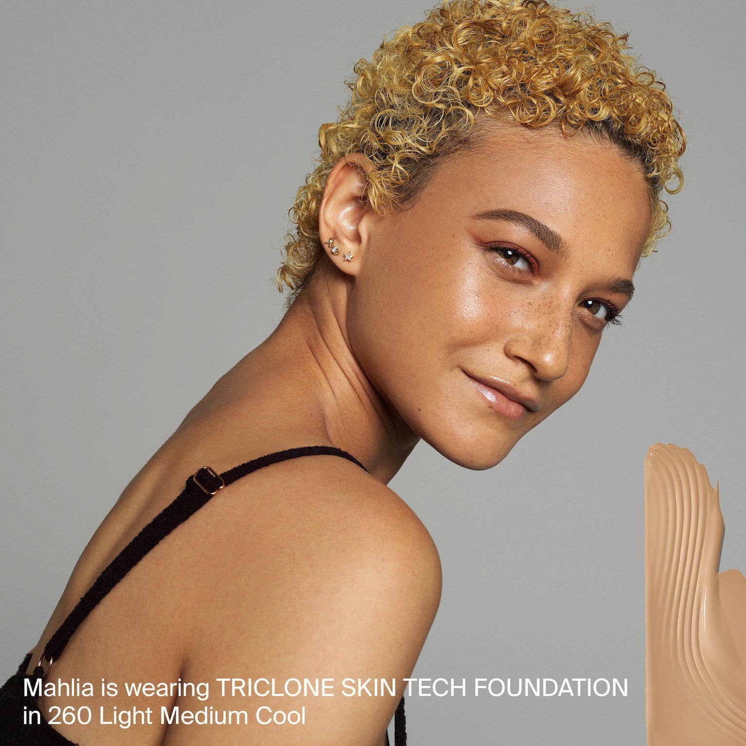 TRICLONE™ SKIN TECH MEDIUM COVERAGE FOUNDATION