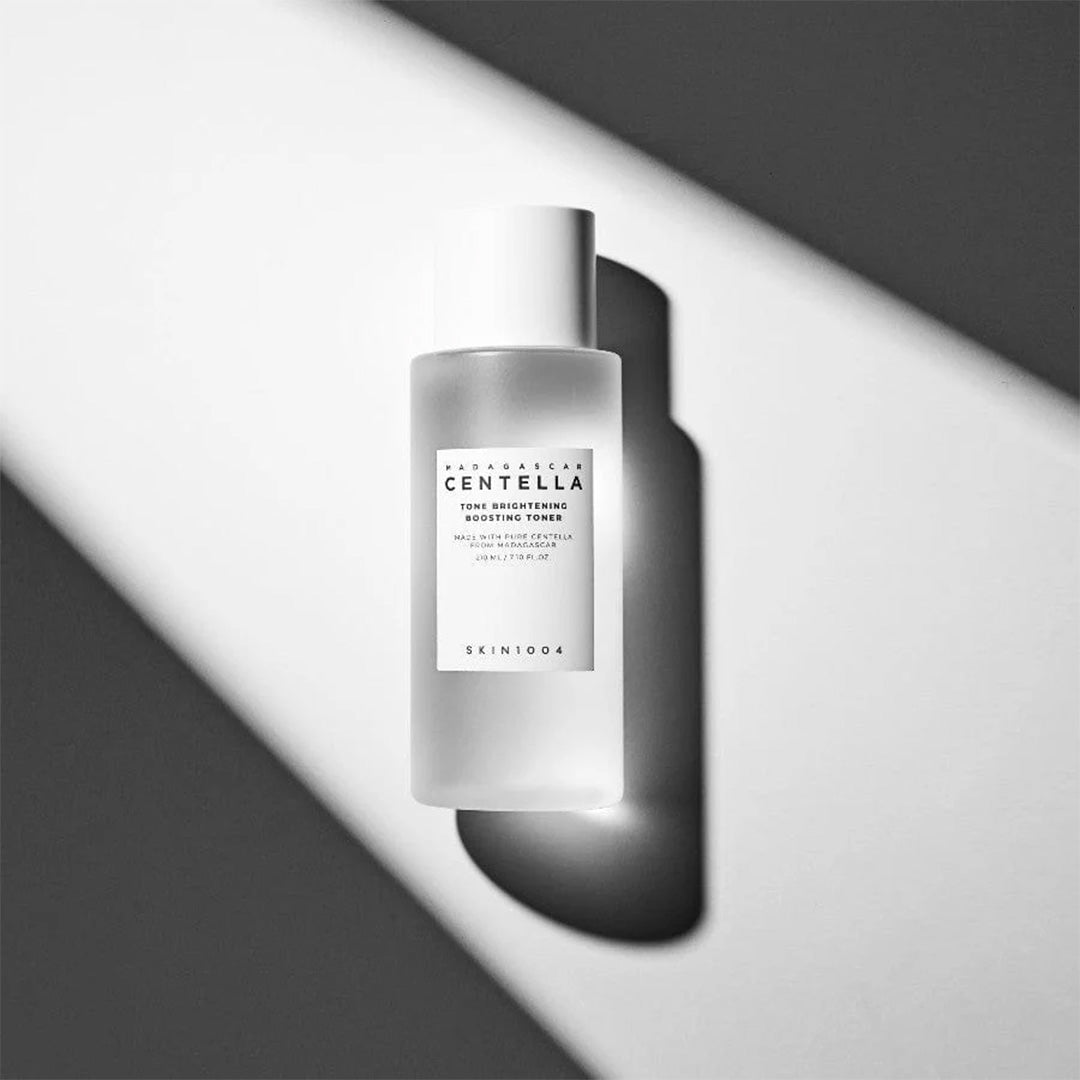 Skin1004 Madagascar Centella Tone Brightening Boosting Toner 210 mL