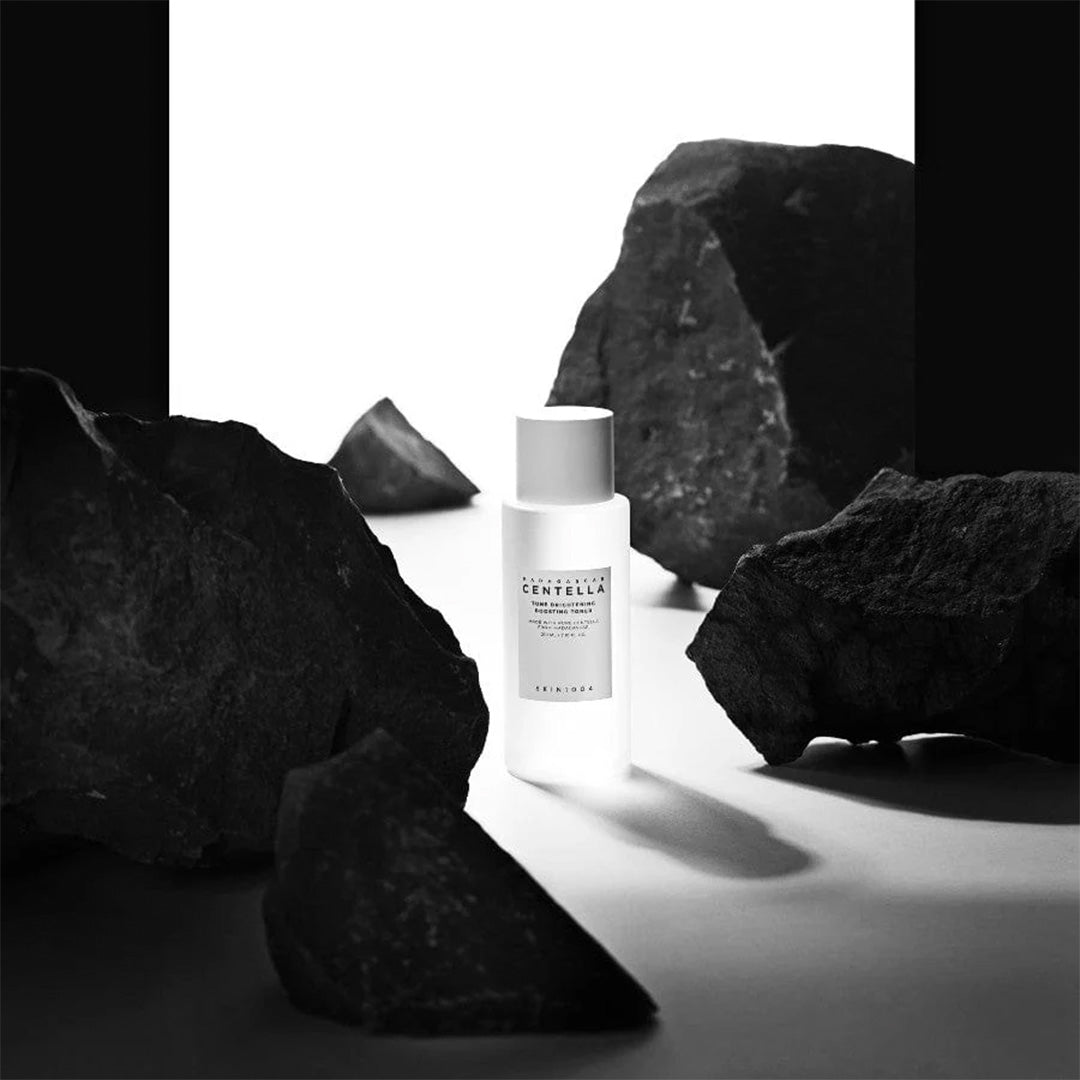 Skin1004 Madagascar Centella Tone Brightening Boosting Toner 210 mL