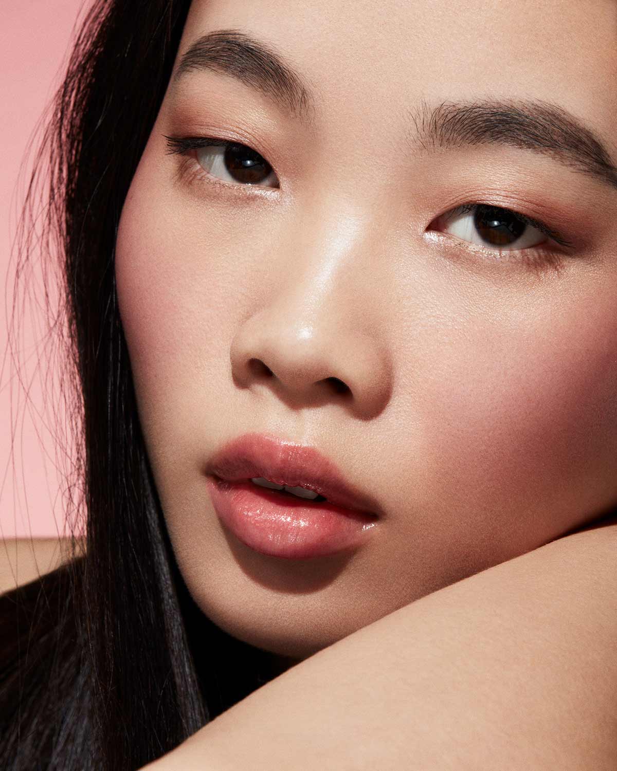 Cheeks Out Freestyle Cream Blush — Cool Berry
