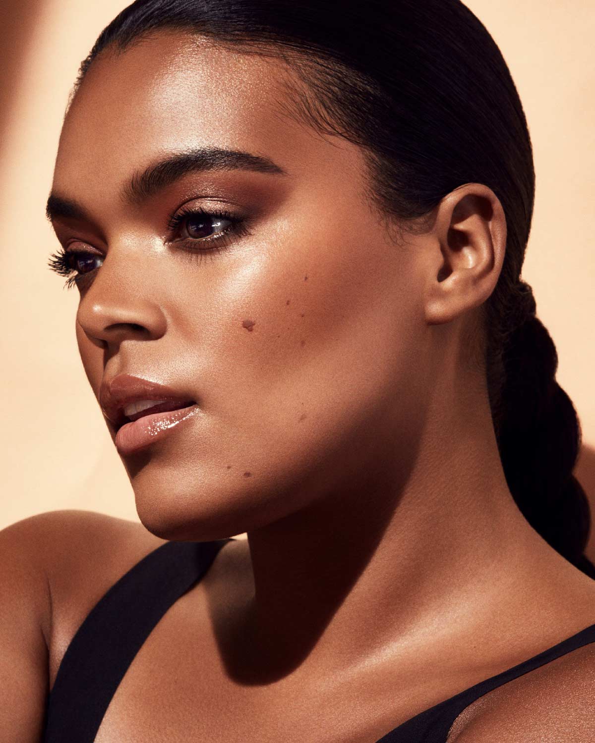 Cheeks Out Freestyle Cream Bronzer — Teddy