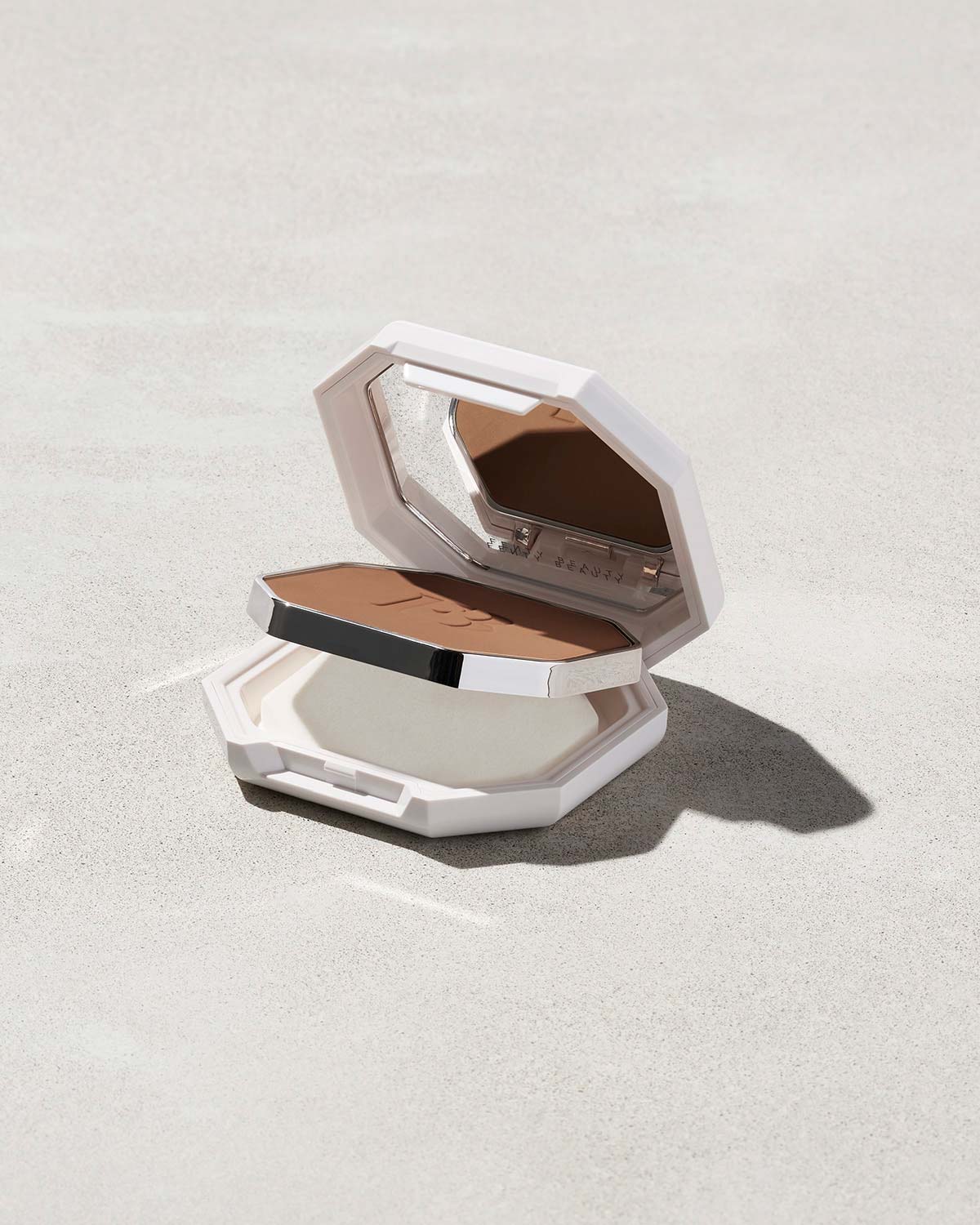 Pro Filt'r Soft Matte Powder Foundation — #420