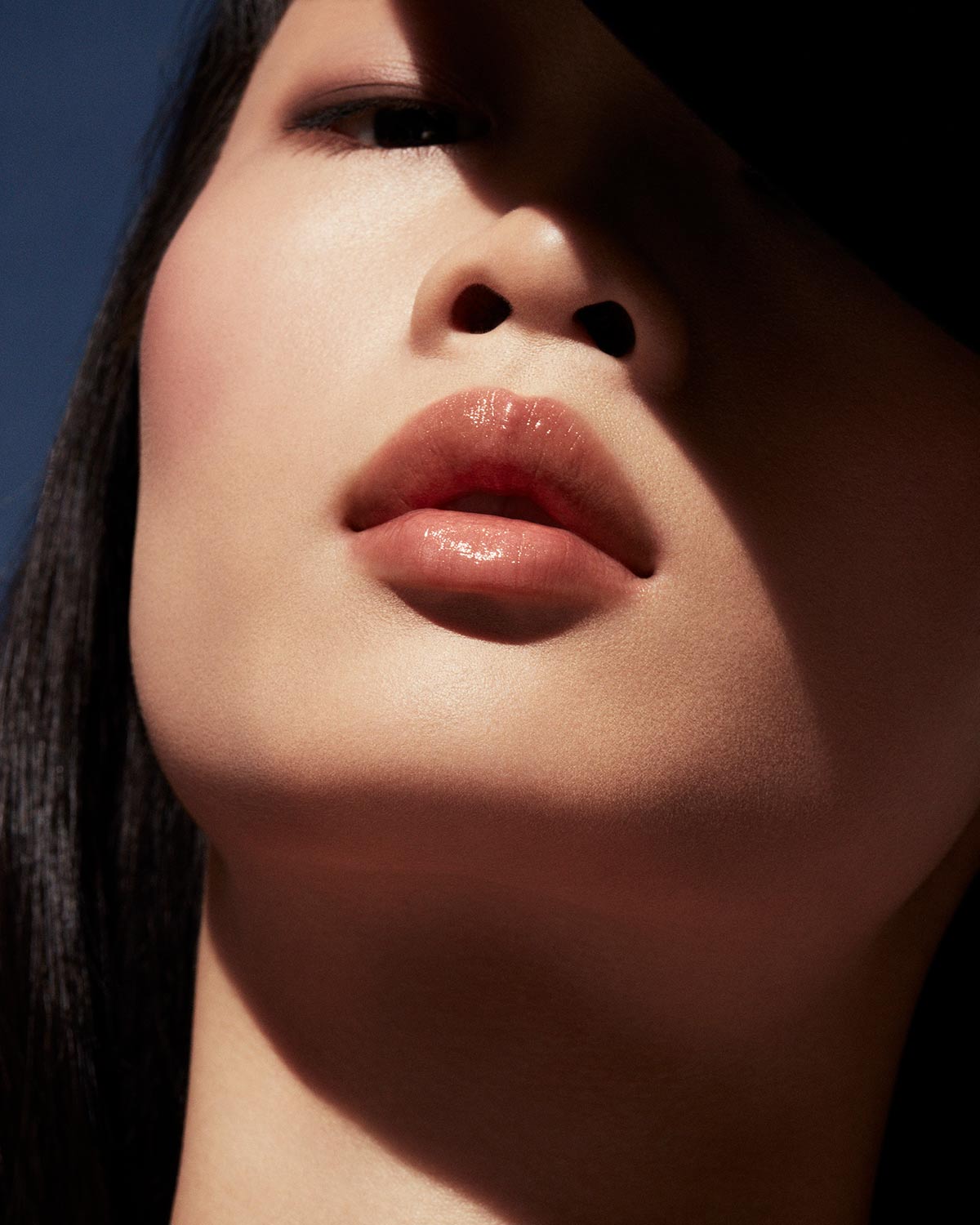 Slip Shine Sheer Shiny Lipstick — Glazed
