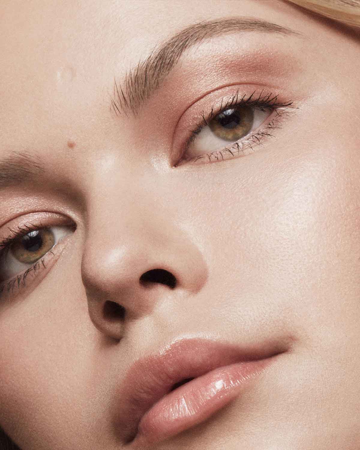Brow MVP Ultra Fine Brow Pencil & Styler — Dark Ash Blonde