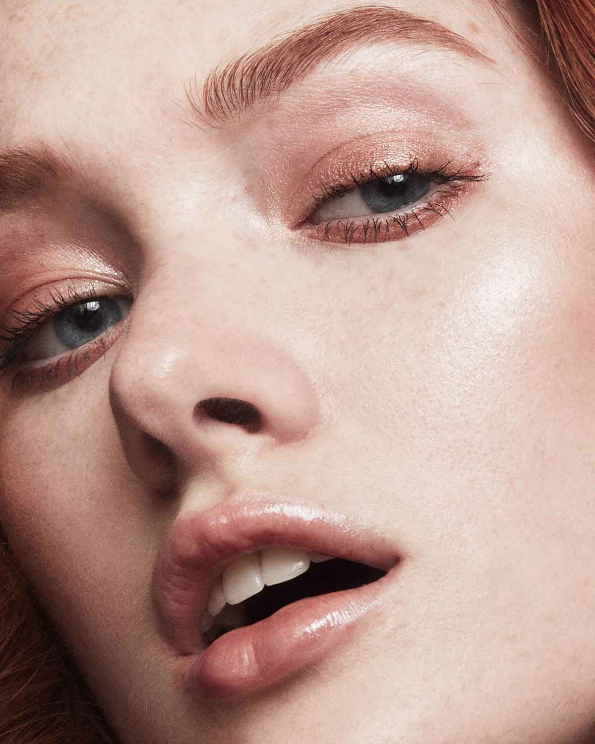 Brow MVP Ultra Fine Brow Pencil & Styler — True Red