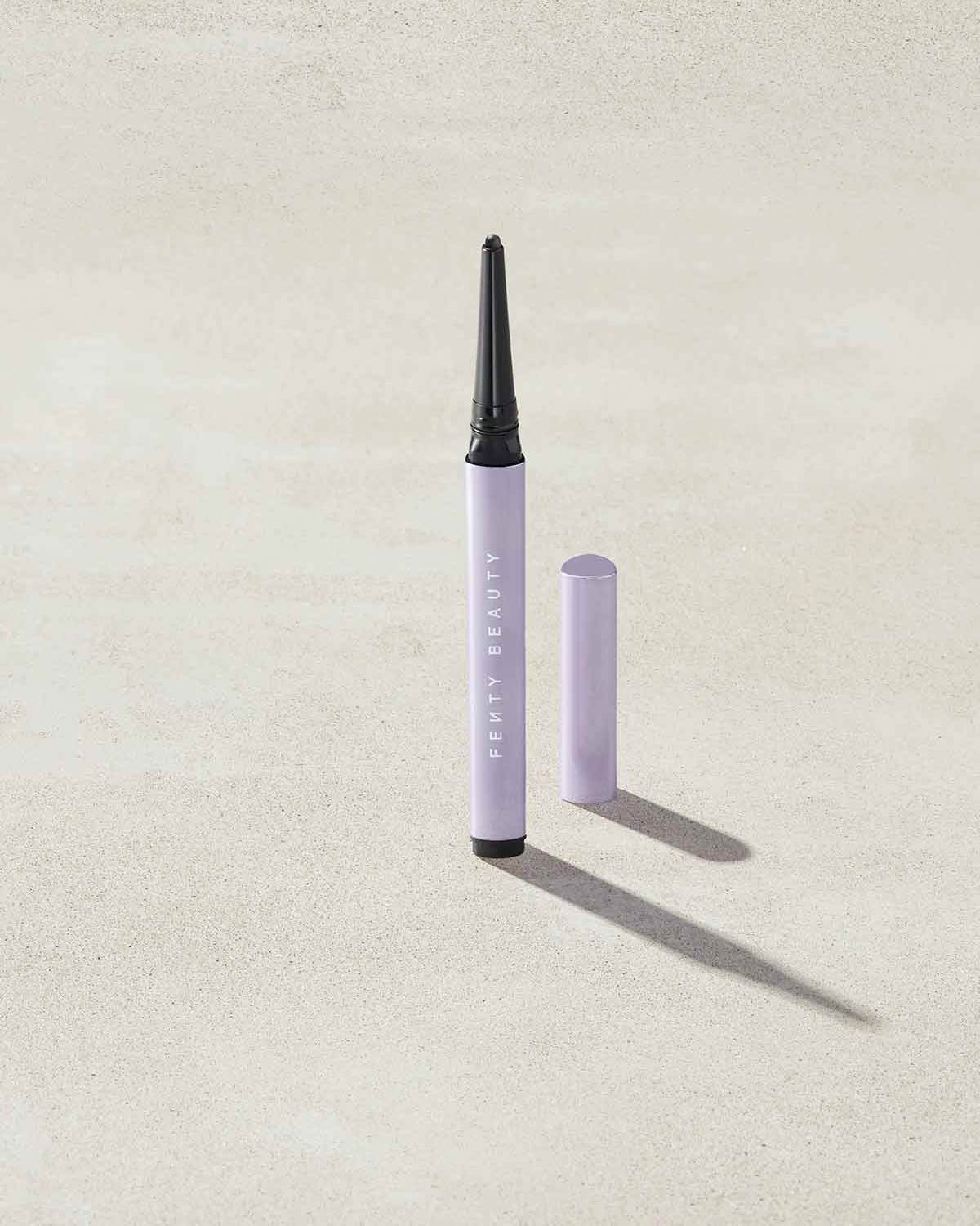 Flypencil Longwear Pencil Eyeliner — Black Card