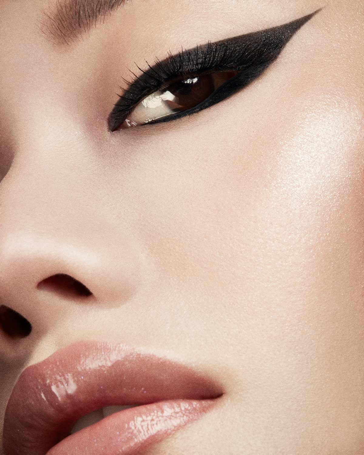 Flypencil Longwear Pencil Eyeliner — Cuz I'm Black