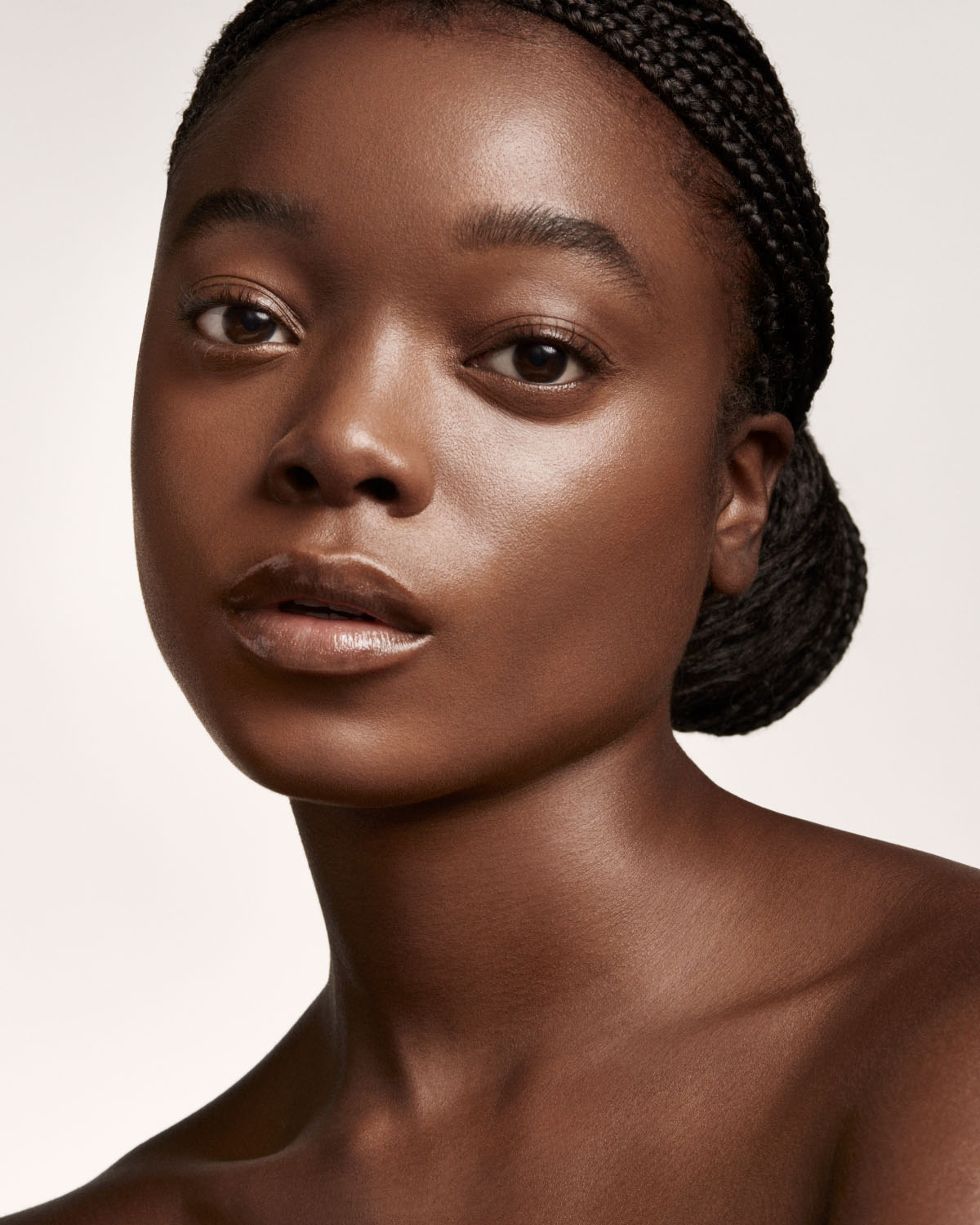 Eaze Drop Blur + Smooth Tint Stick — 19