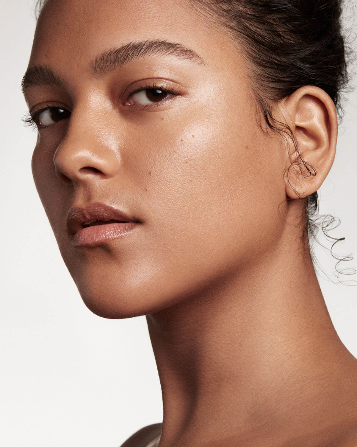 Eaze Drop Blurring Skin Tint — 13