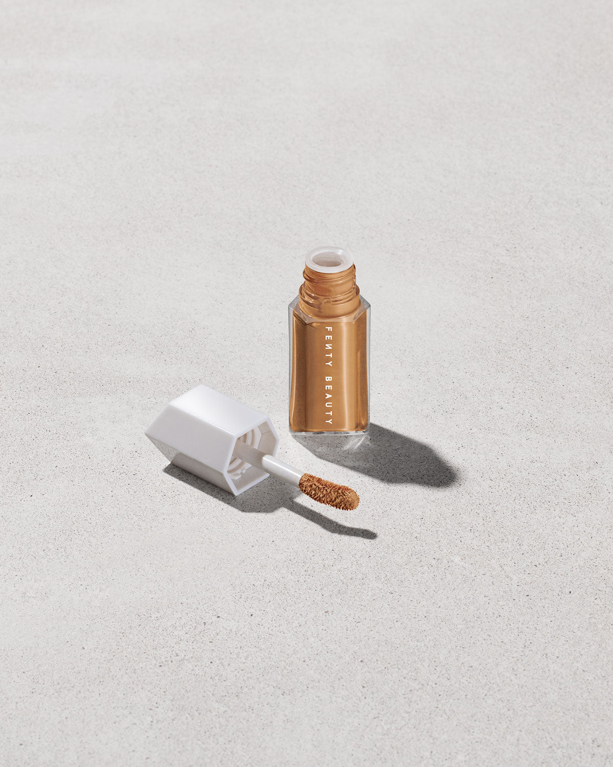 We're Even Hydrating Longwear Concealer — 385W