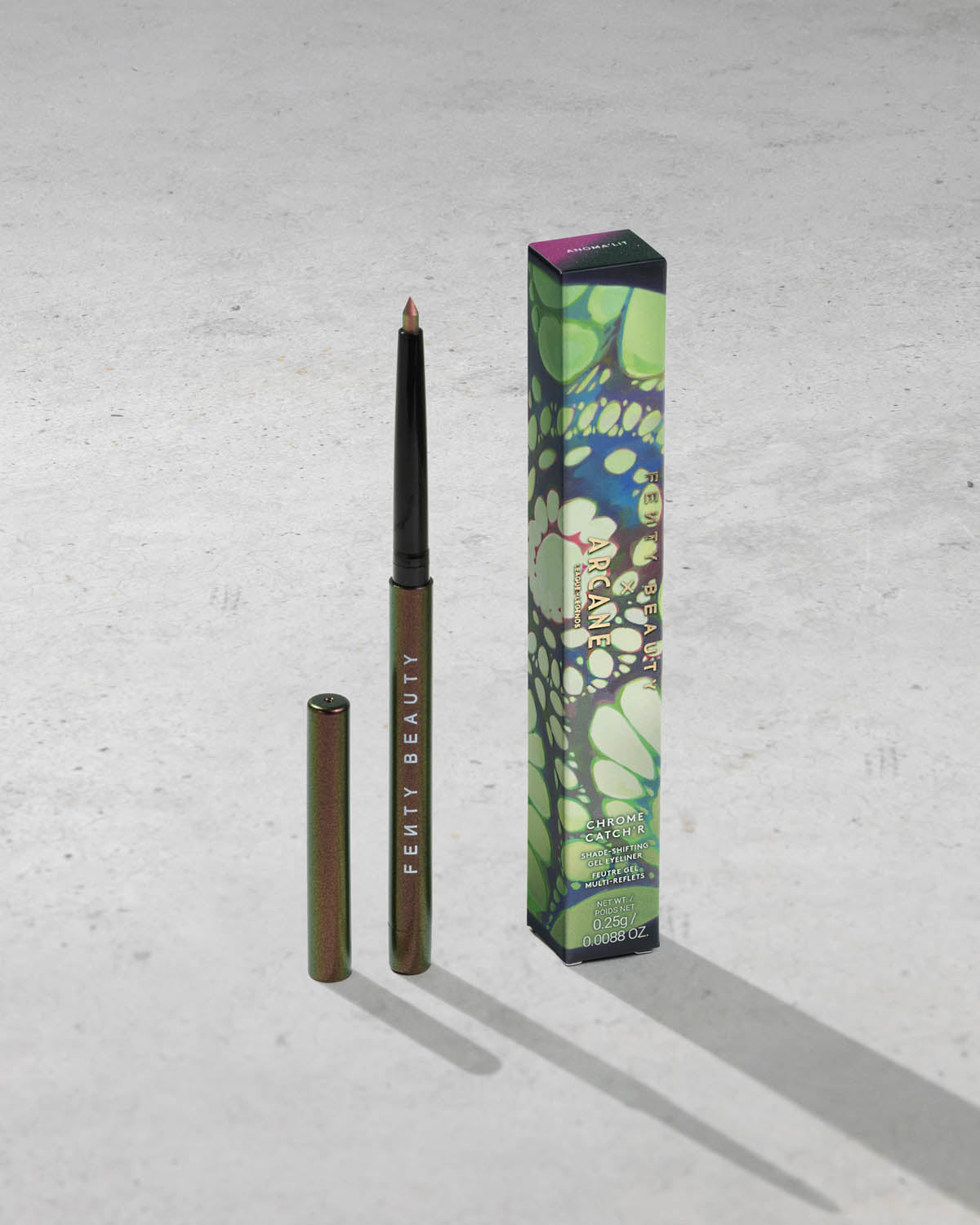 Chrome Catch'r Shade-Shifting Gel Eyeliner — Arcane Collection: Anoma'lit