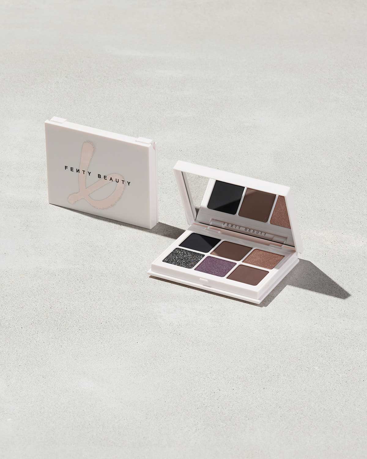 Snap Shadows Mix & Match Eyeshadow Palette — Cool Neutrals