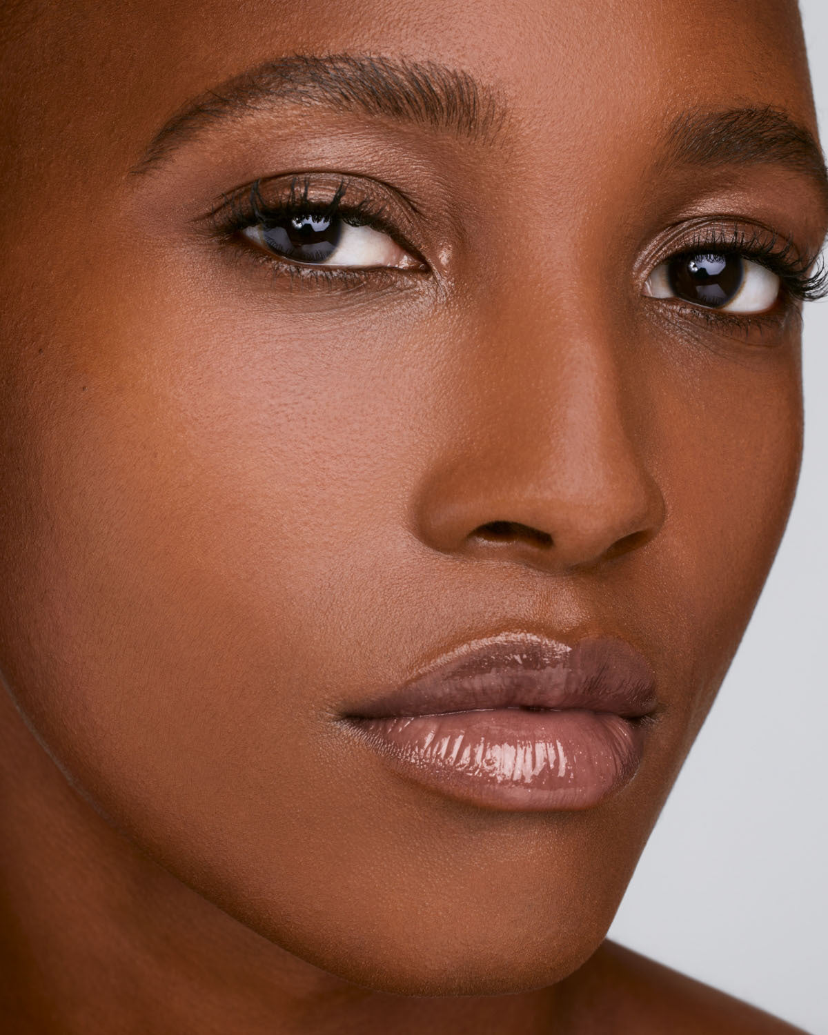 We're Even Hydrating Longwear Concealer — 400N