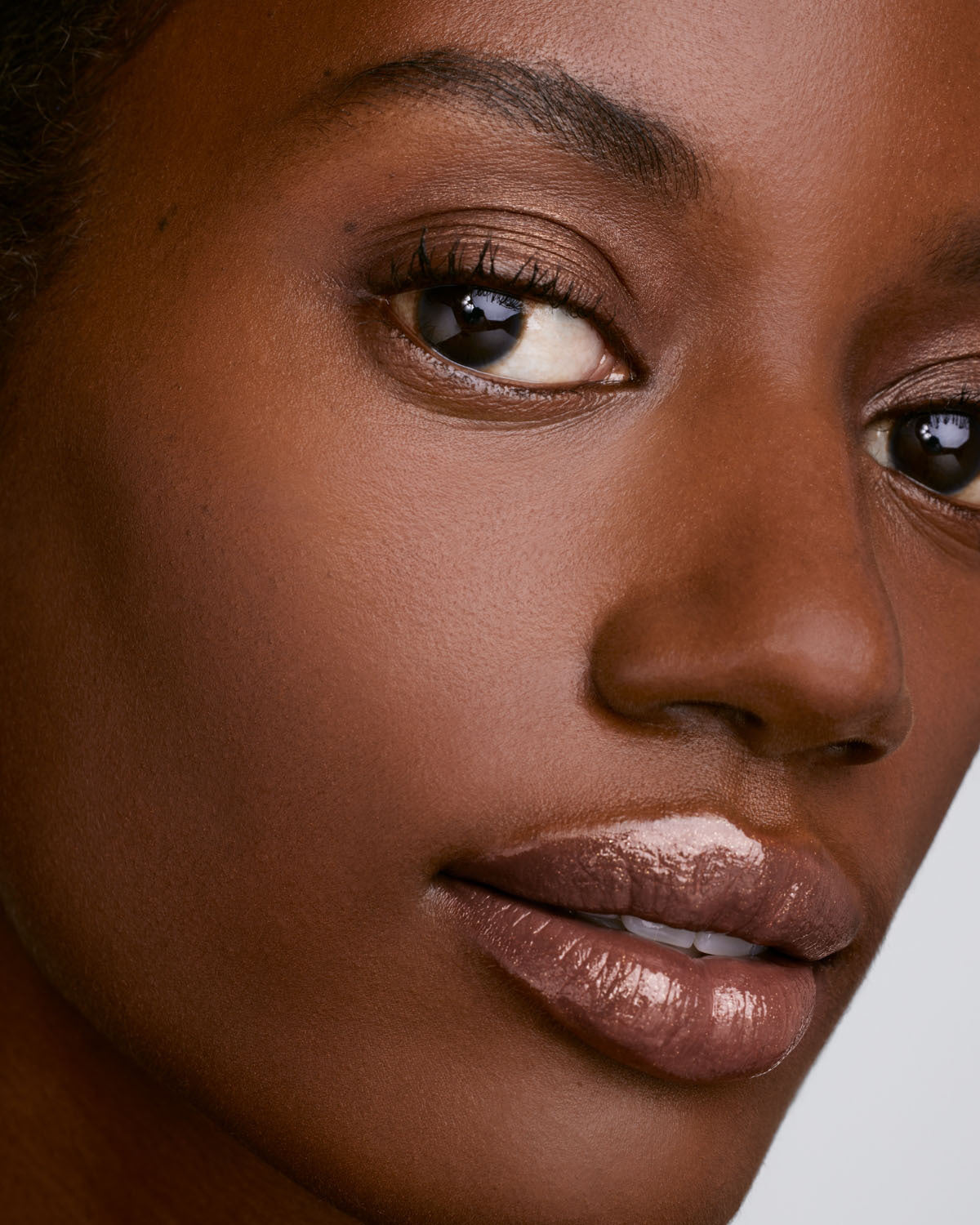 We're Even Hydrating Longwear Concealer — 445N