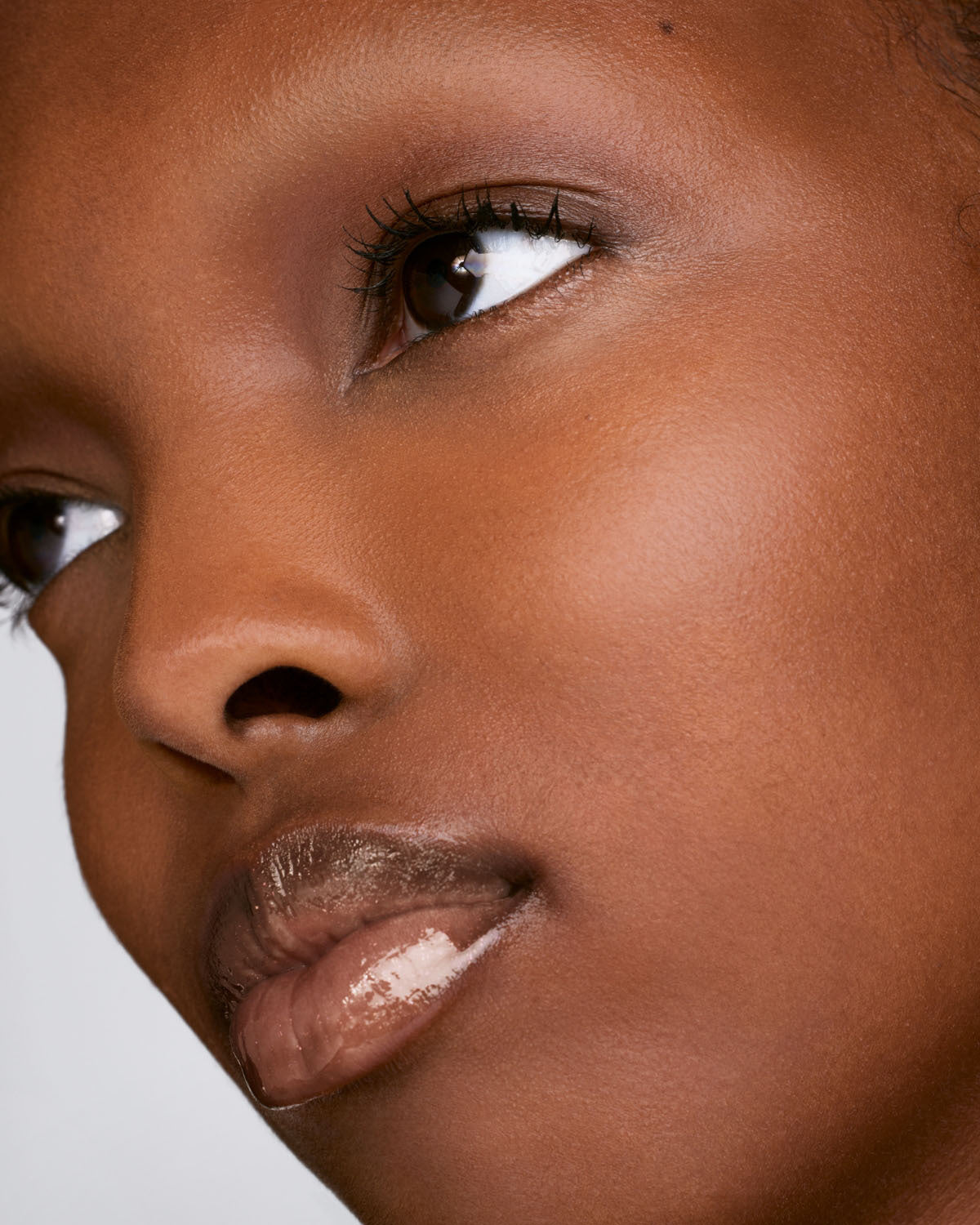 We're Even Hydrating Longwear Concealer — 350C