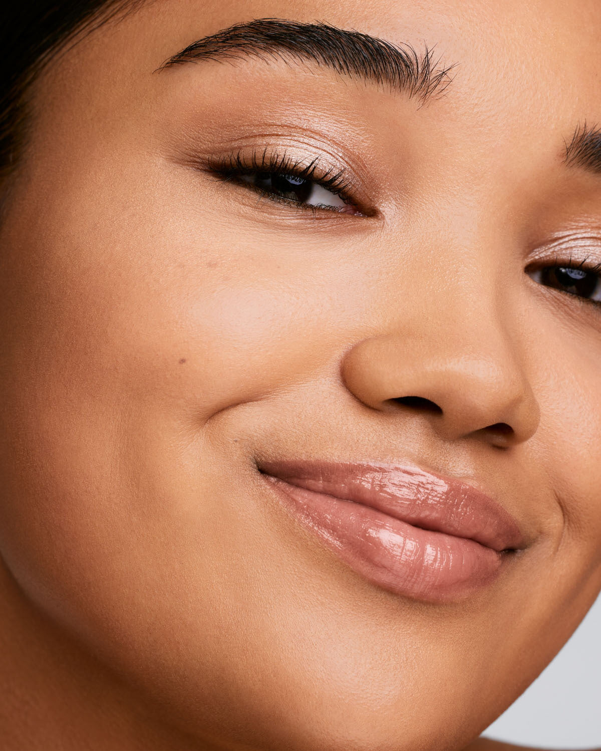 We're Even Hydrating Longwear Concealer — 295W