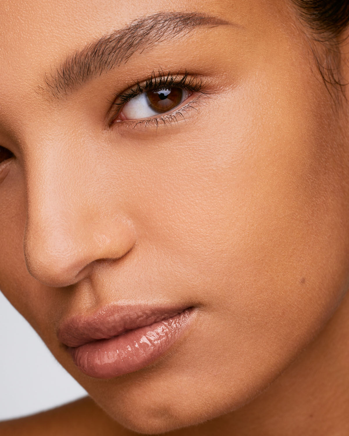 We're Even Hydrating Longwear Concealer — 315W