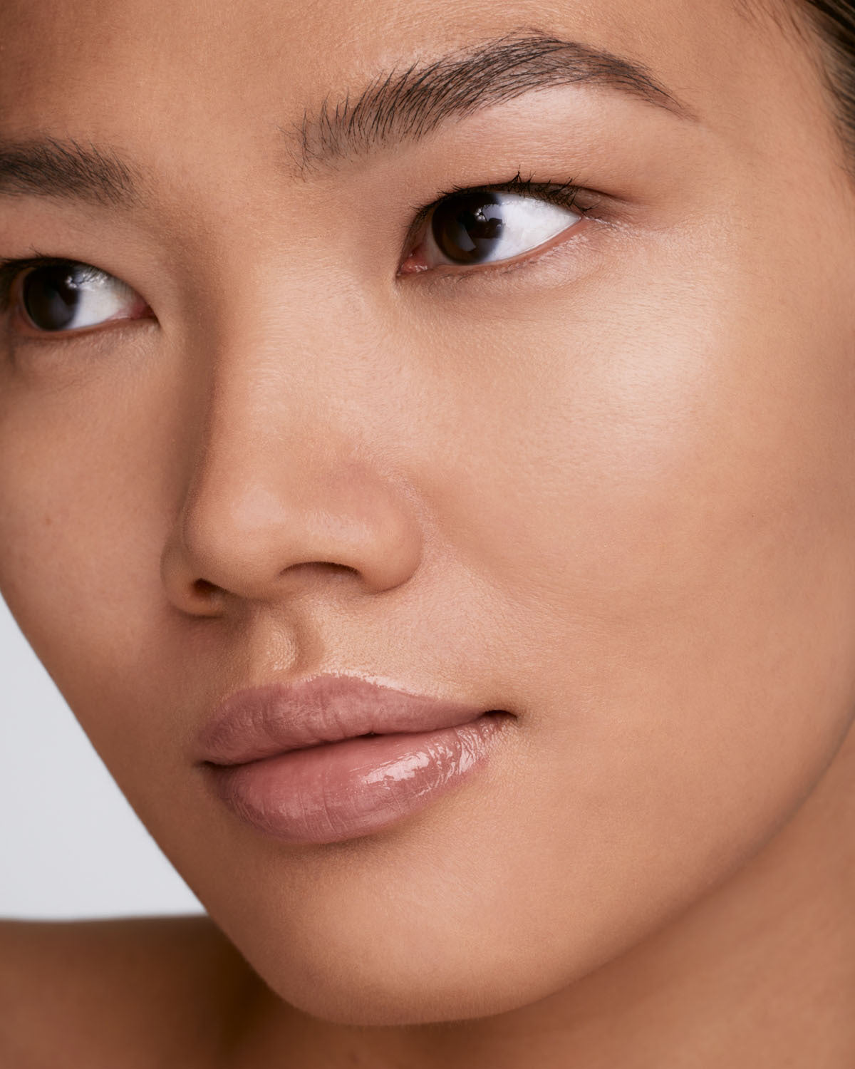 We're Even Hydrating Longwear Concealer — 190W