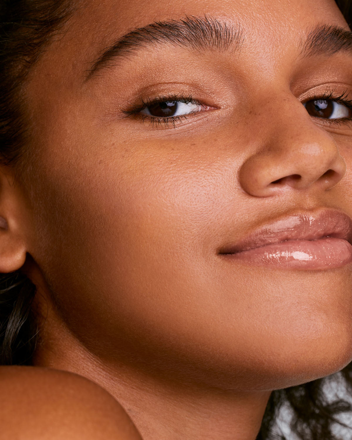We're Even Hydrating Longwear Concealer — 310W