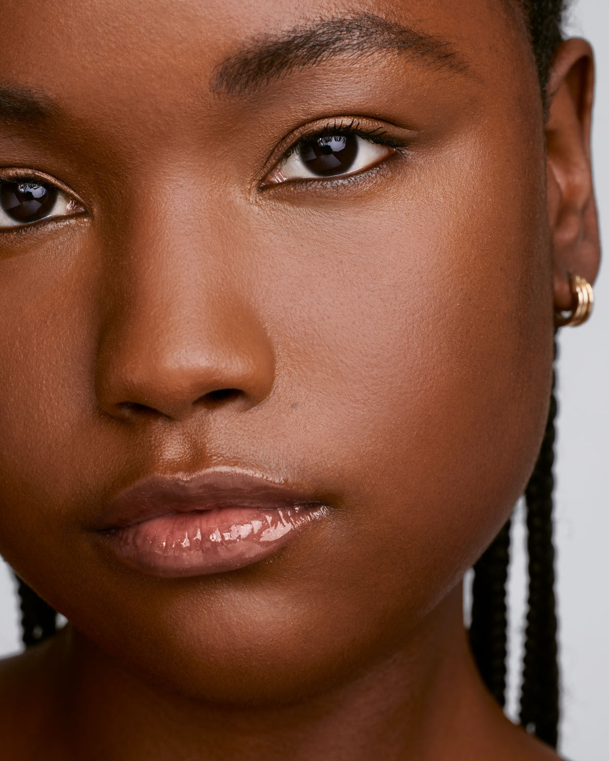 We're Even Hydrating Longwear Concealer — 440W