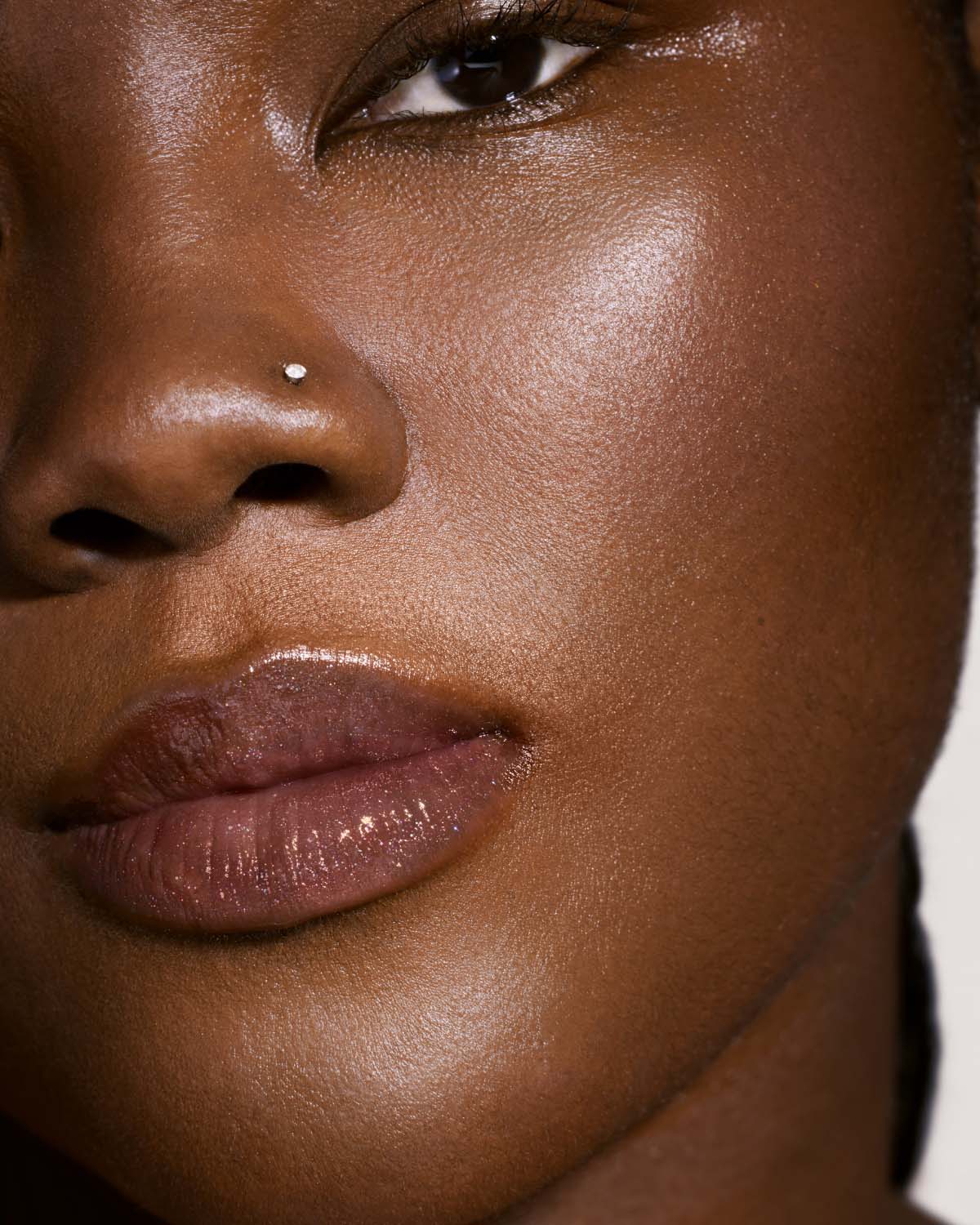Gloss Bomb Universal Lip Luminizer — CLF Candy Soda
