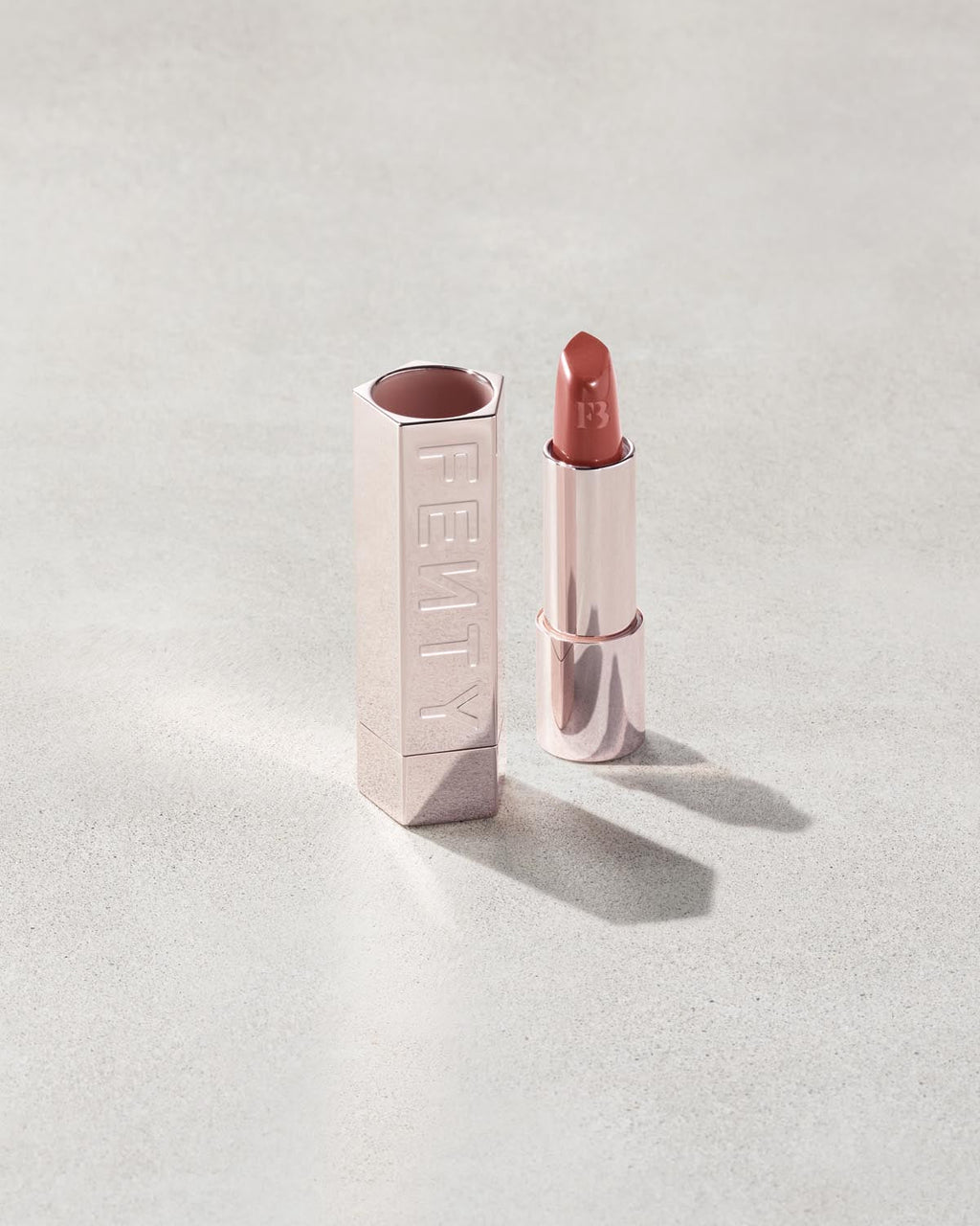Fenty Icon The Fill Semi-Matte Refillable Lipstick — Ballin' Babe