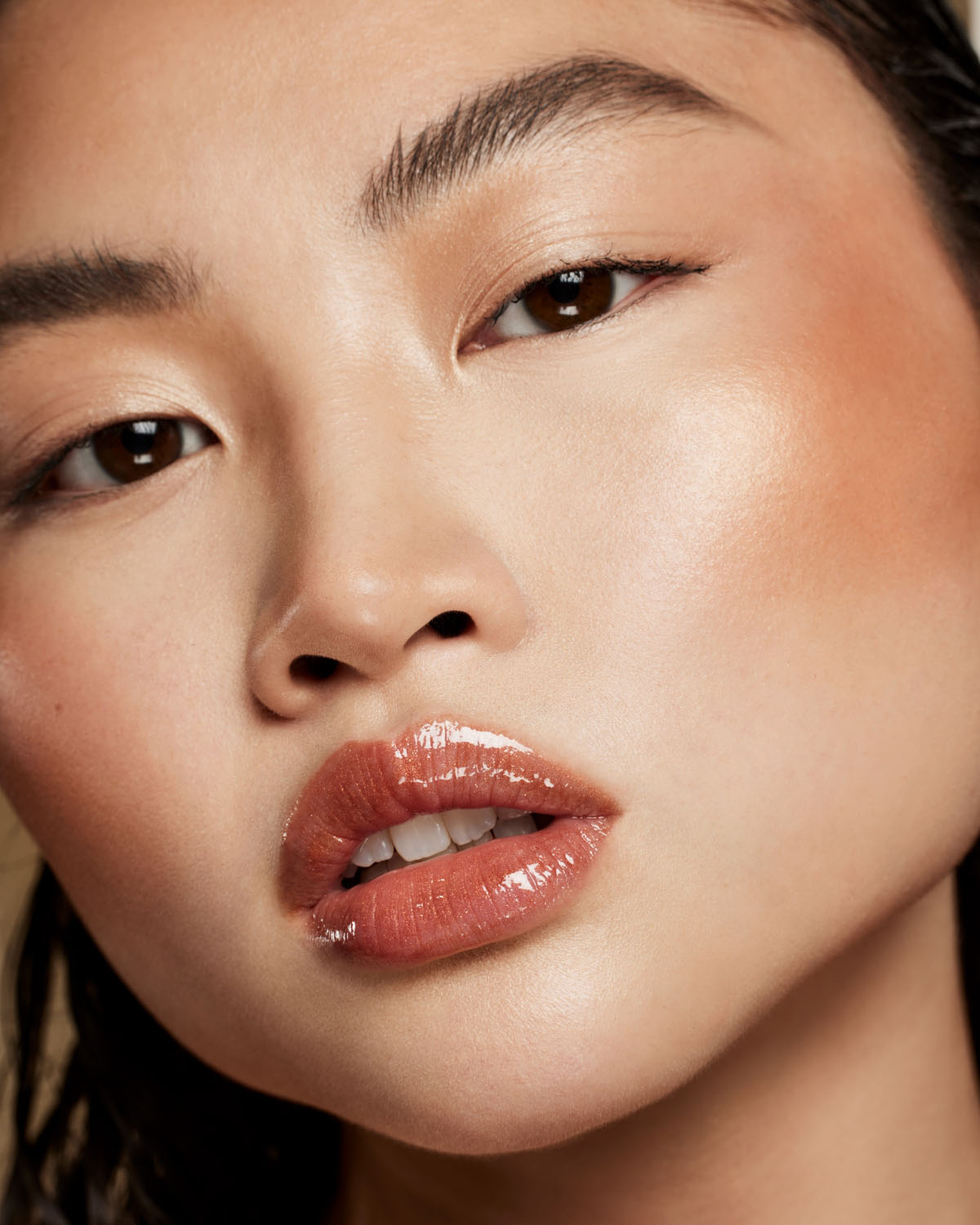Gloss Bomb Oil Luminizing Lip Oil N' Gloss — Fro$ted Bunz