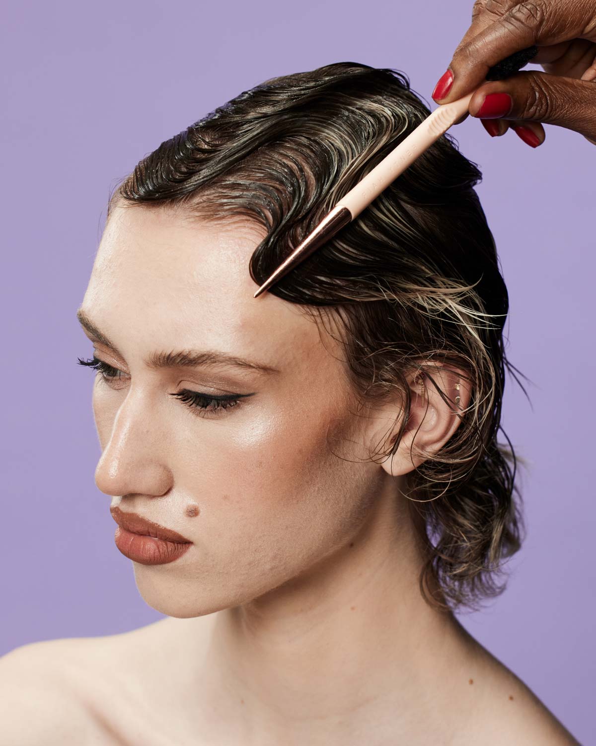 The Side Stick 3-in-1 Edge Styling Tool