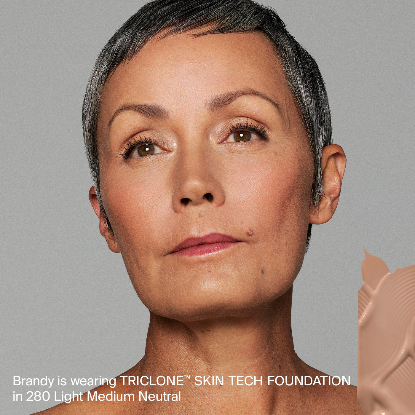 TRICLONE™ SKIN TECH MEDIUM COVERAGE FOUNDATION