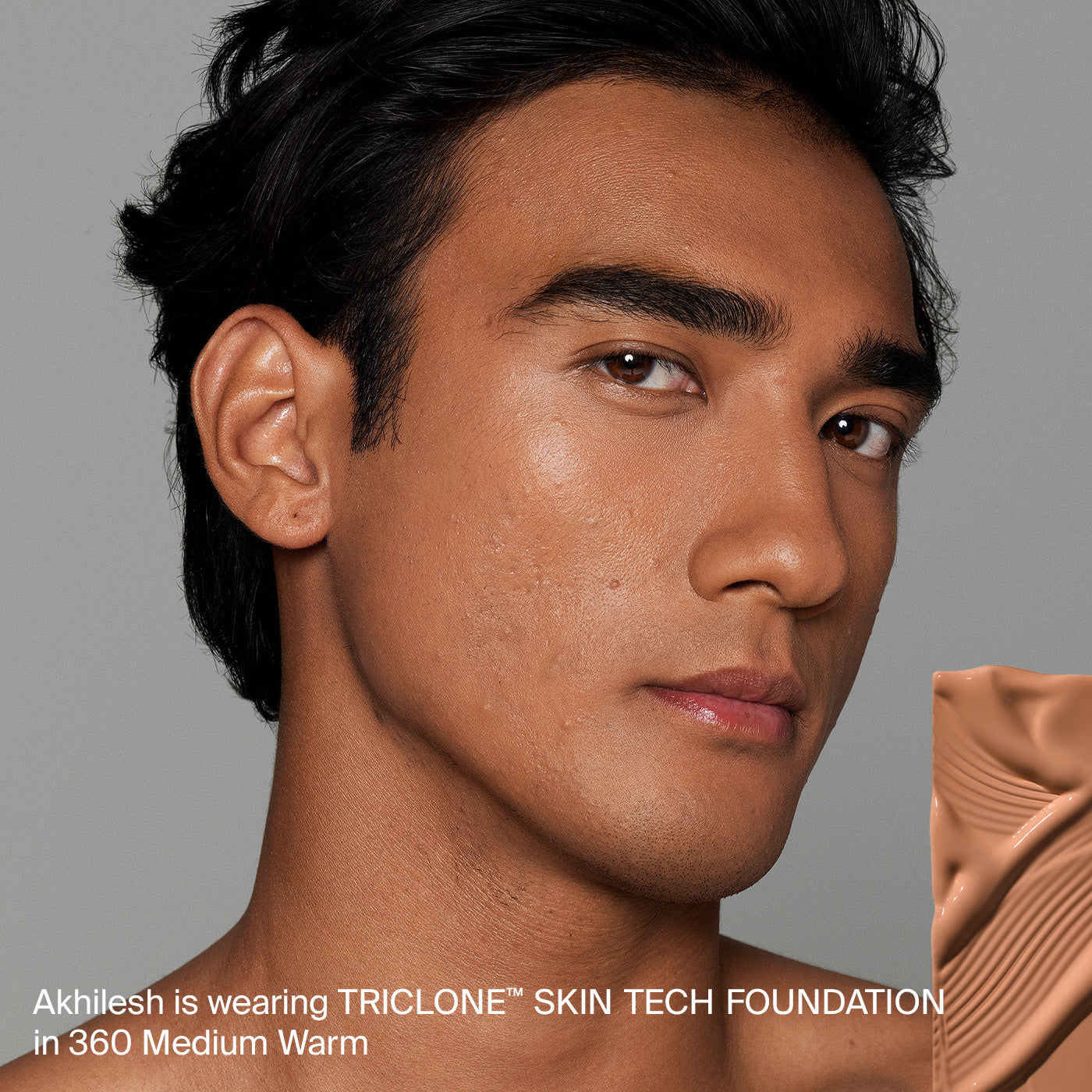 TRICLONE™ SKIN TECH MEDIUM COVERAGE FOUNDATION