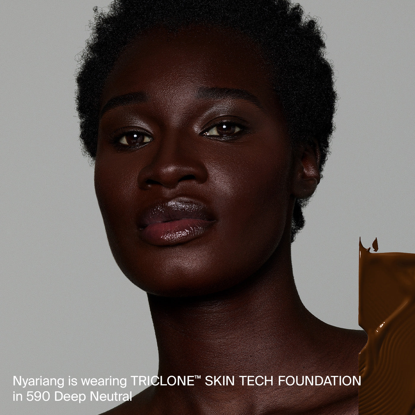 TRICLONE™ SKIN TECH MEDIUM COVERAGE FOUNDATION