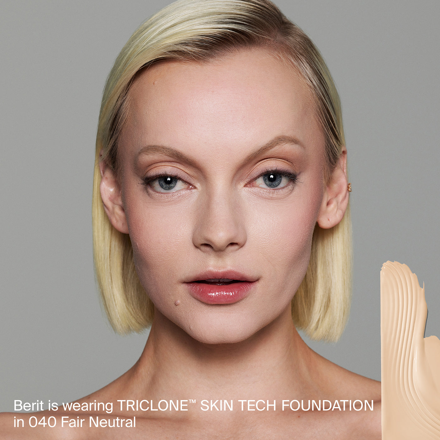 TRICLONE™ SKIN TECH MEDIUM COVERAGE FOUNDATION