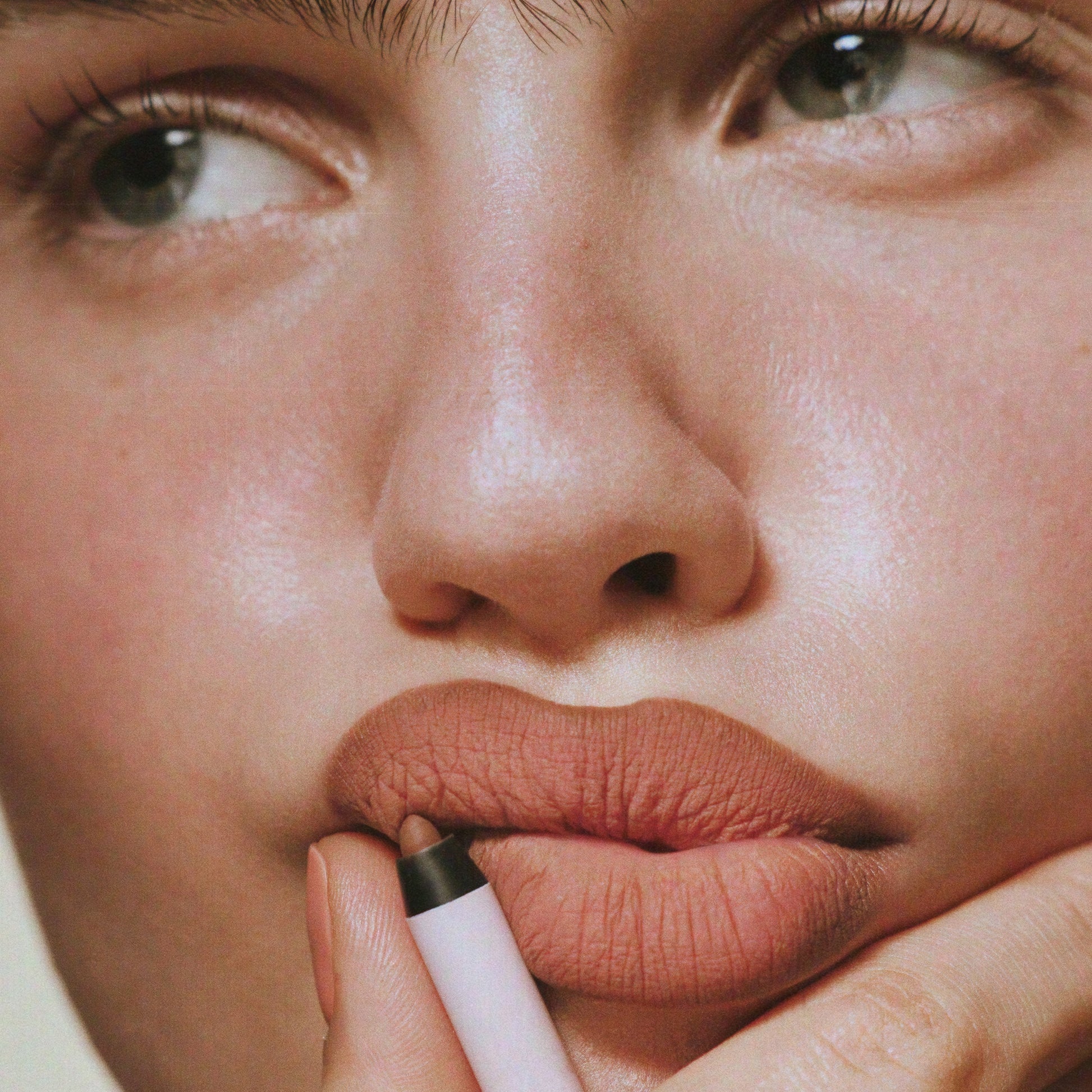 Plumping Lip Liner