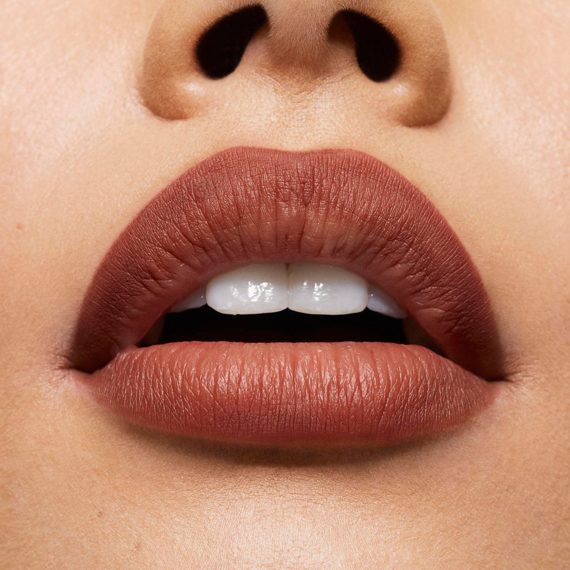 Precision Pout Lip Liner