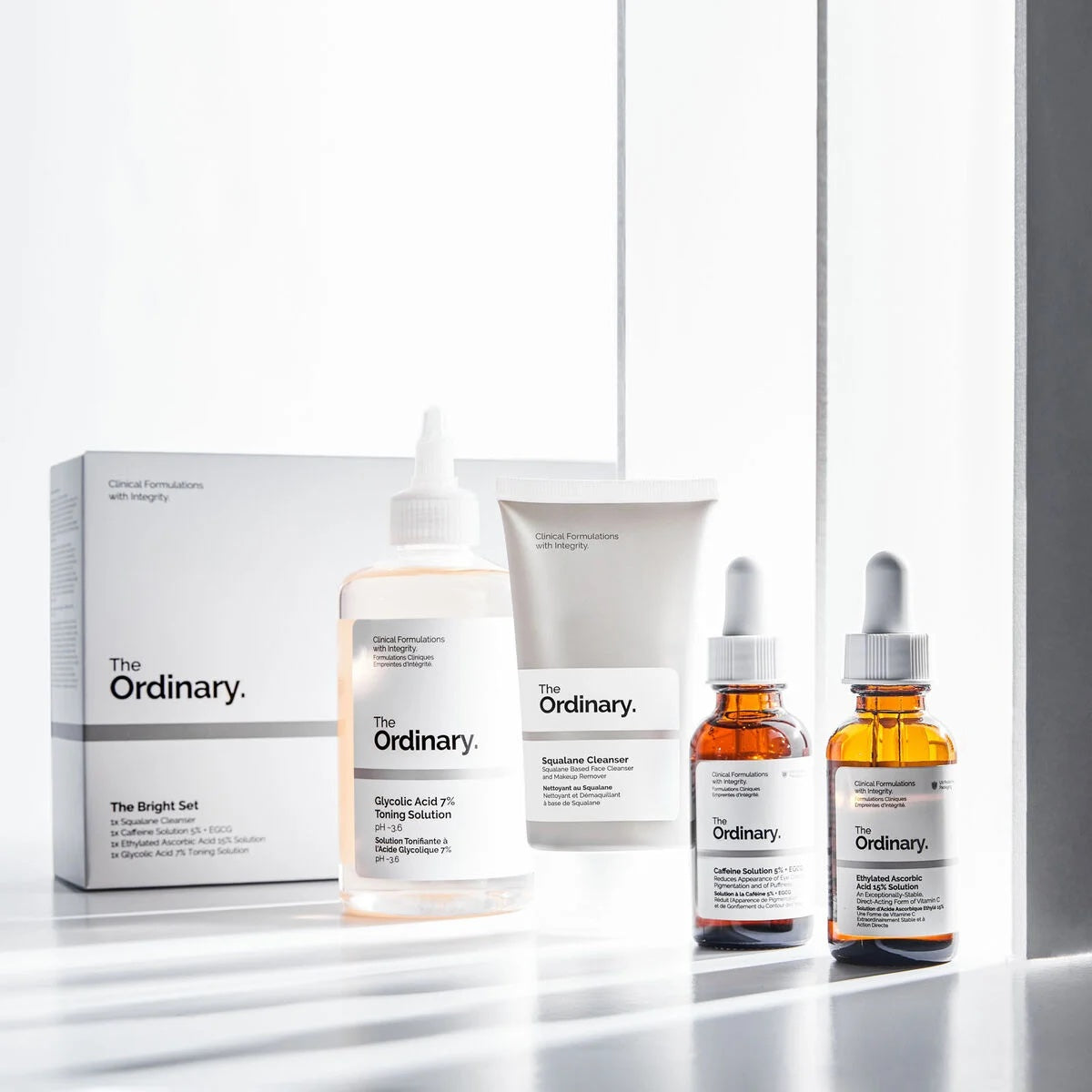 The Bright Set – Coffret Éclat – The Ordinary