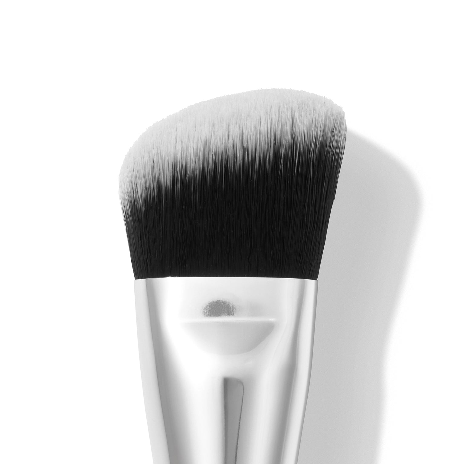 HAUS LABS FOUNDATION BRUSH