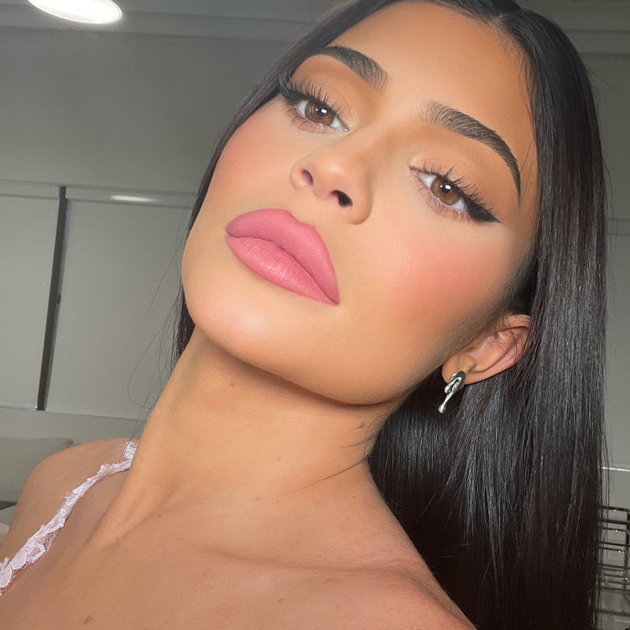 Kylie's Snow Way Bae Glam Look