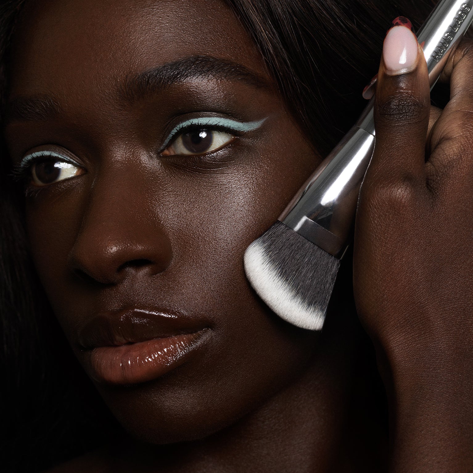 HAUS LABS FOUNDATION BRUSH