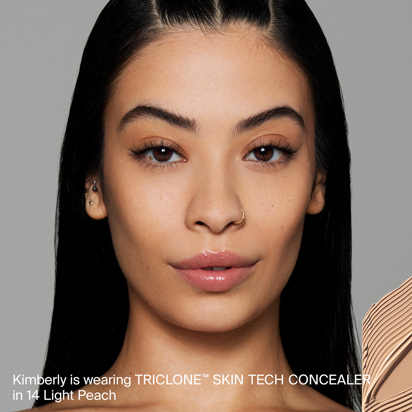 TRICLONE™ SKIN TECH CONCEALER