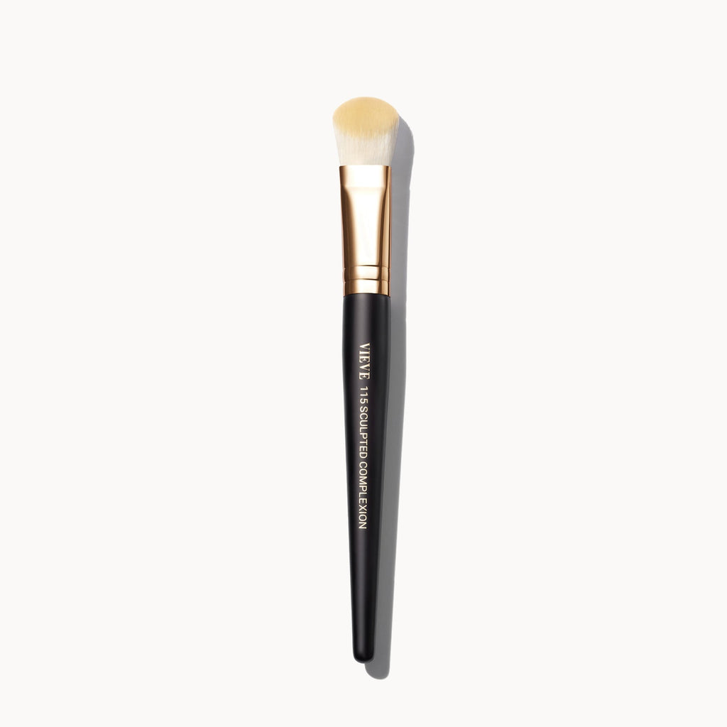 115 Sculpted Complexion Brush