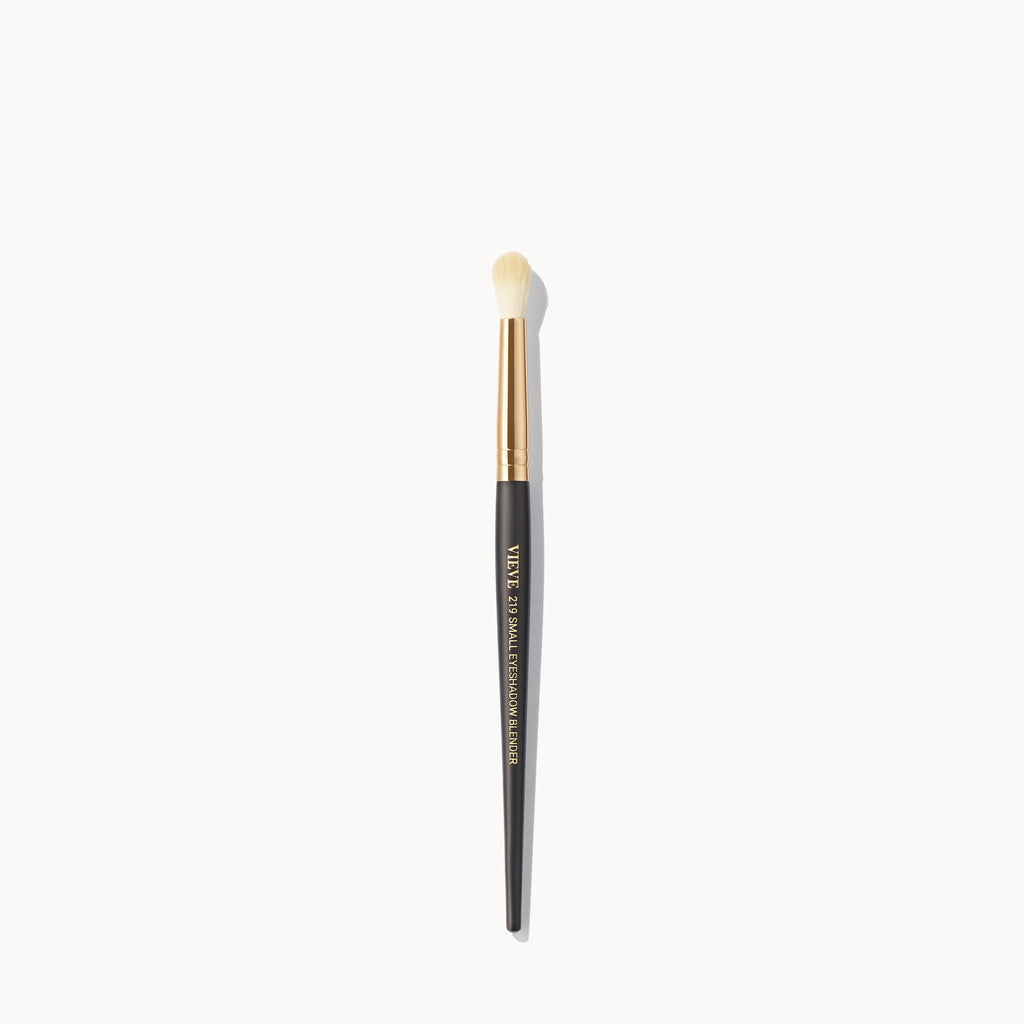 219 Small Eyeshadow Blender Brush