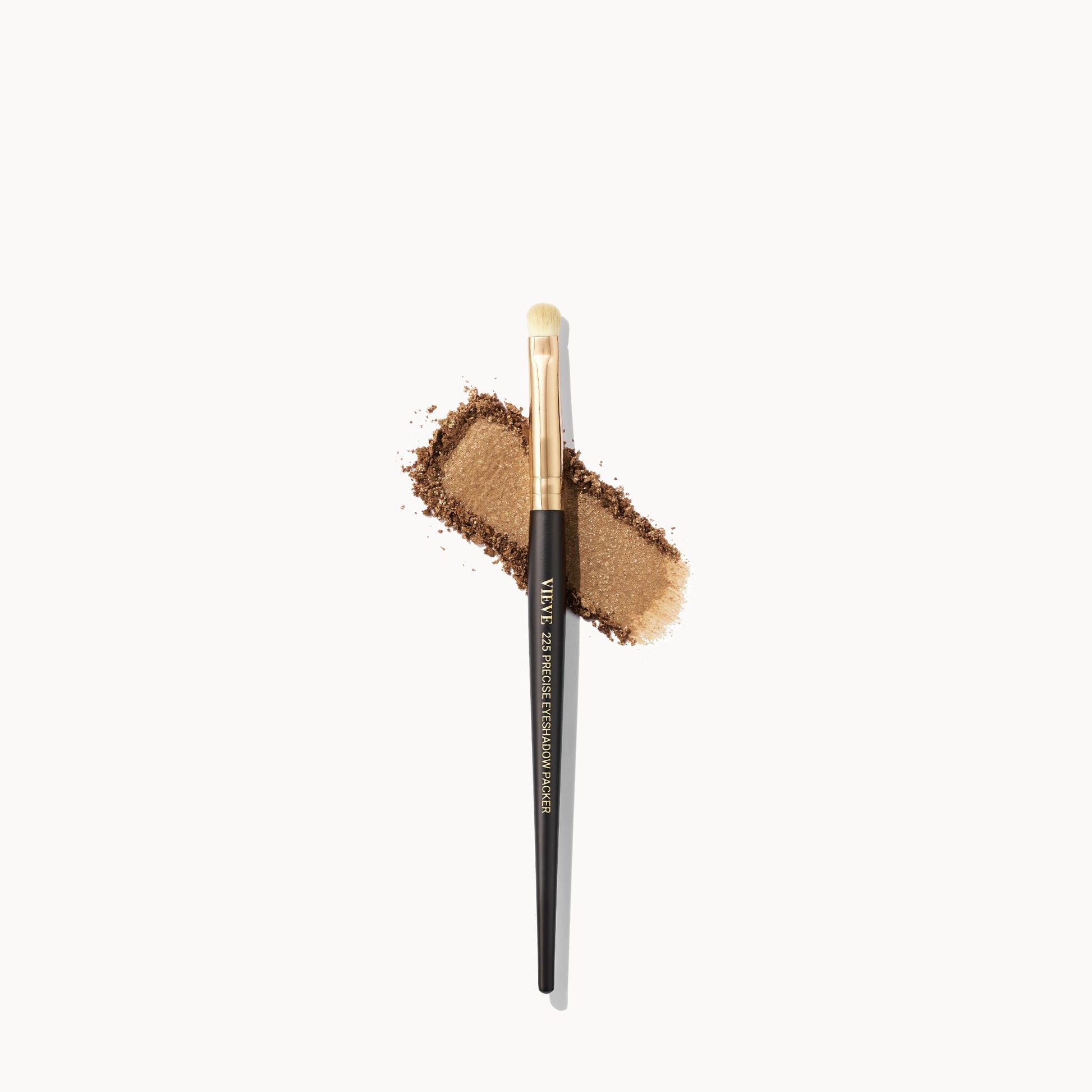 225 Precise Eyeshadow Packer Brush