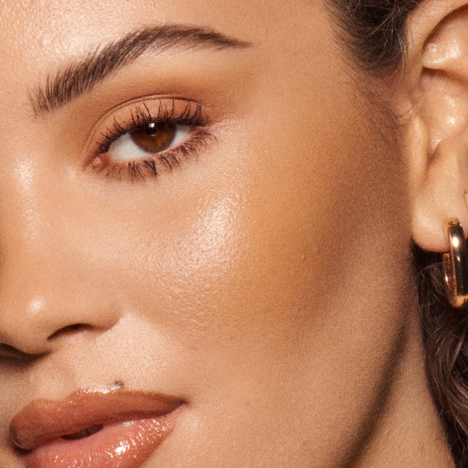Modern Radiance Cream Bronzer