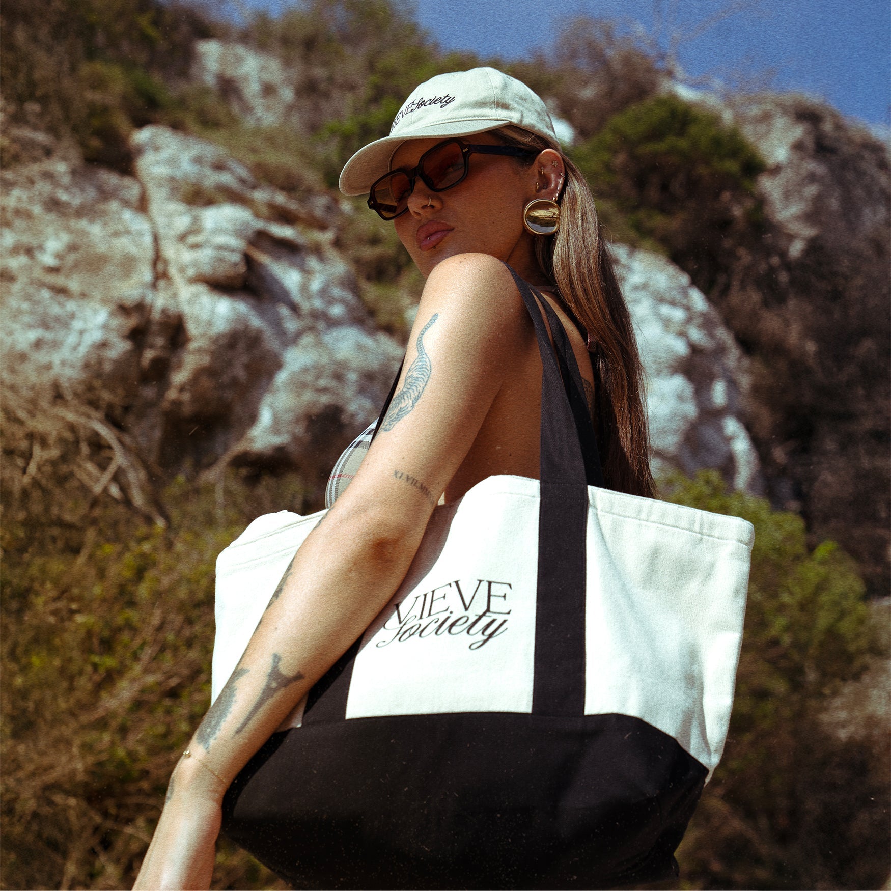The VIEVE Society Tote
